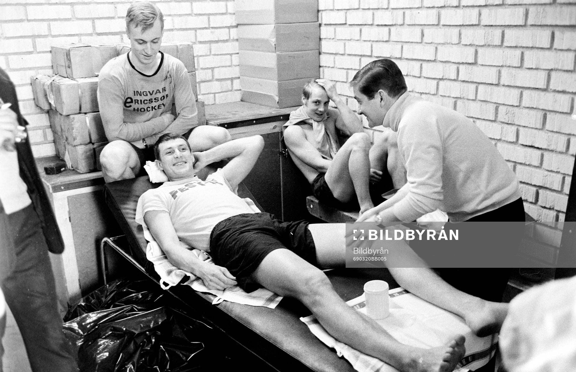 Spelarna får massage