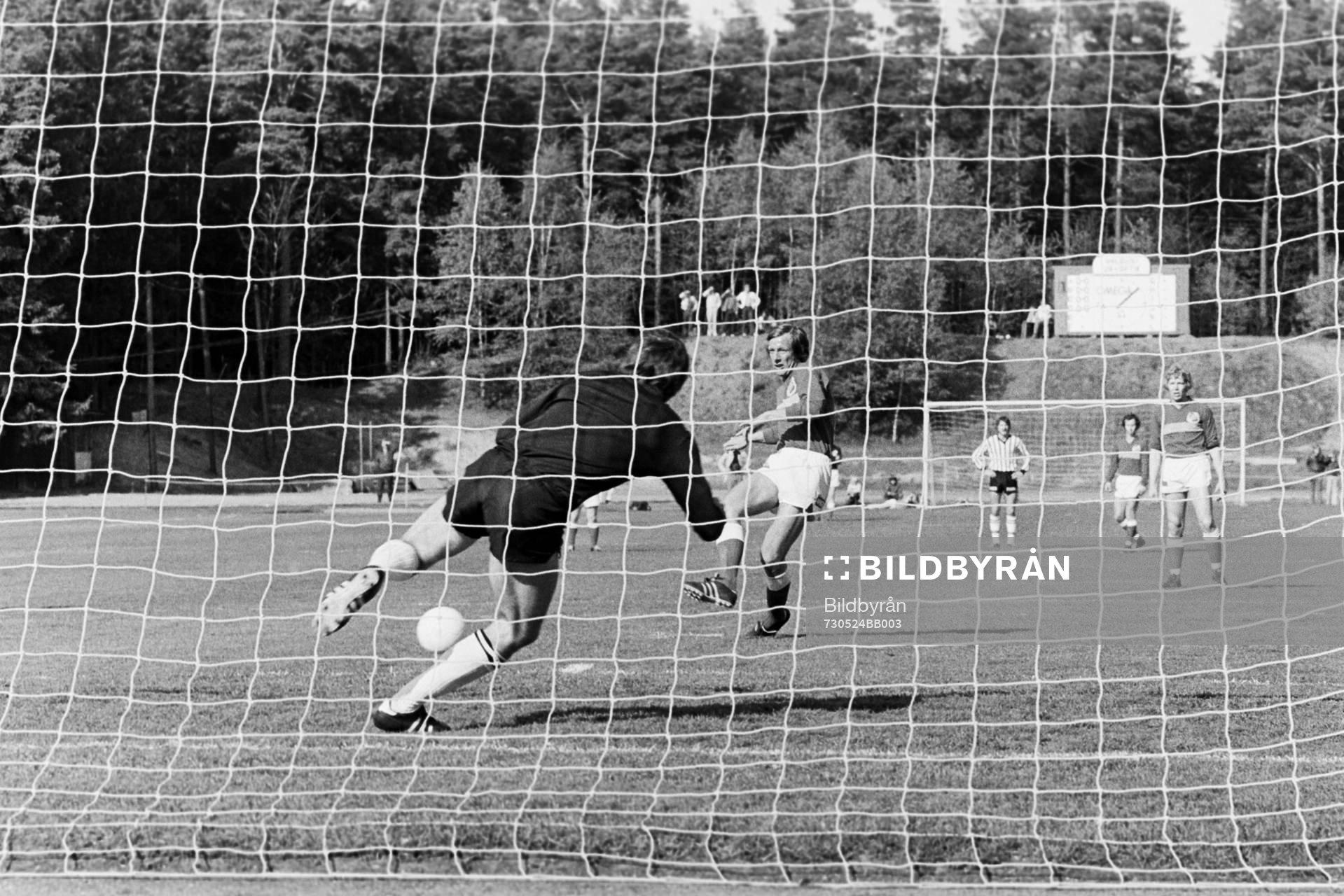 Tommy Svensson, Hässleholm slår in en straff
