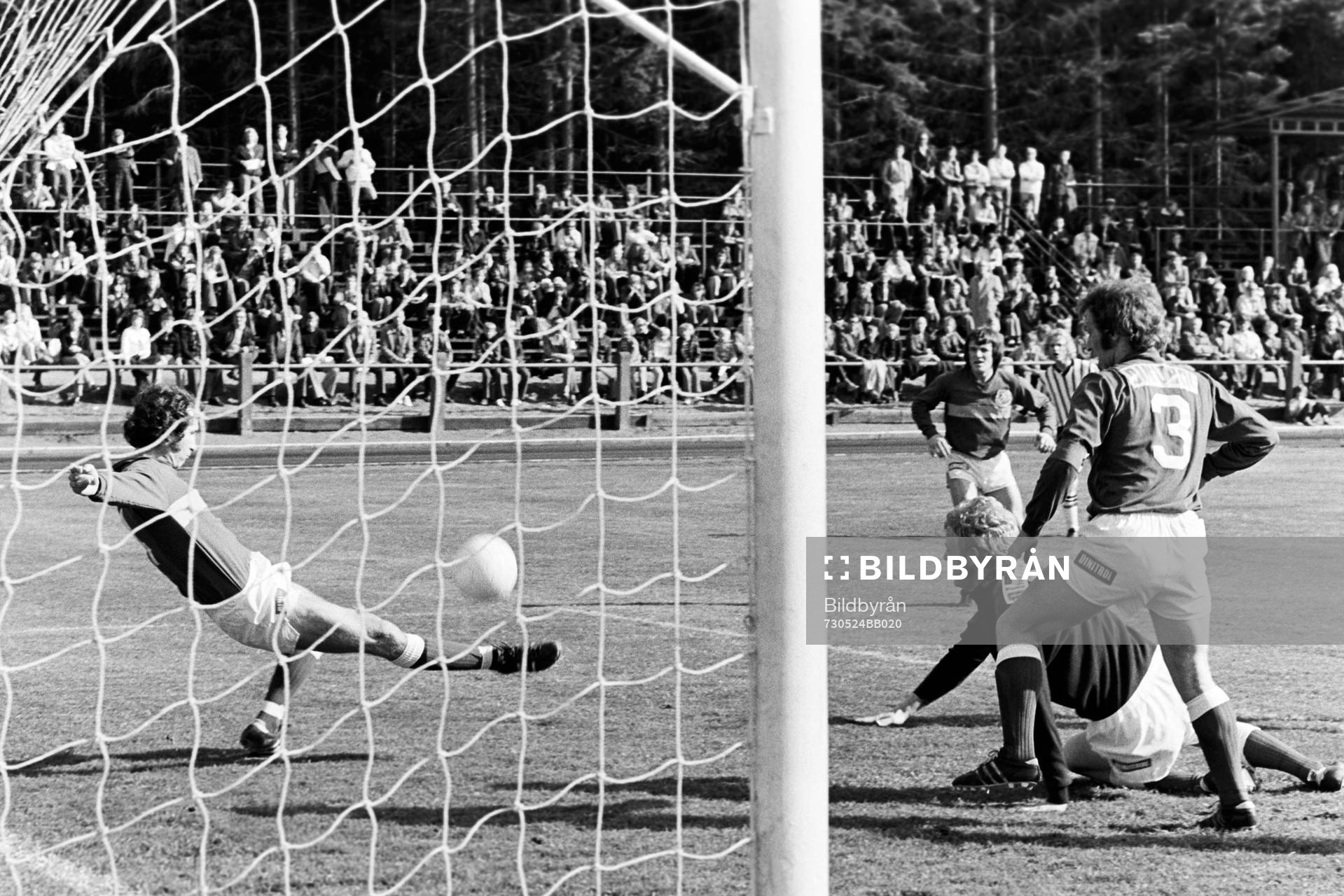 Lennart Ekström, Hässleholm räddar på mållinjen
