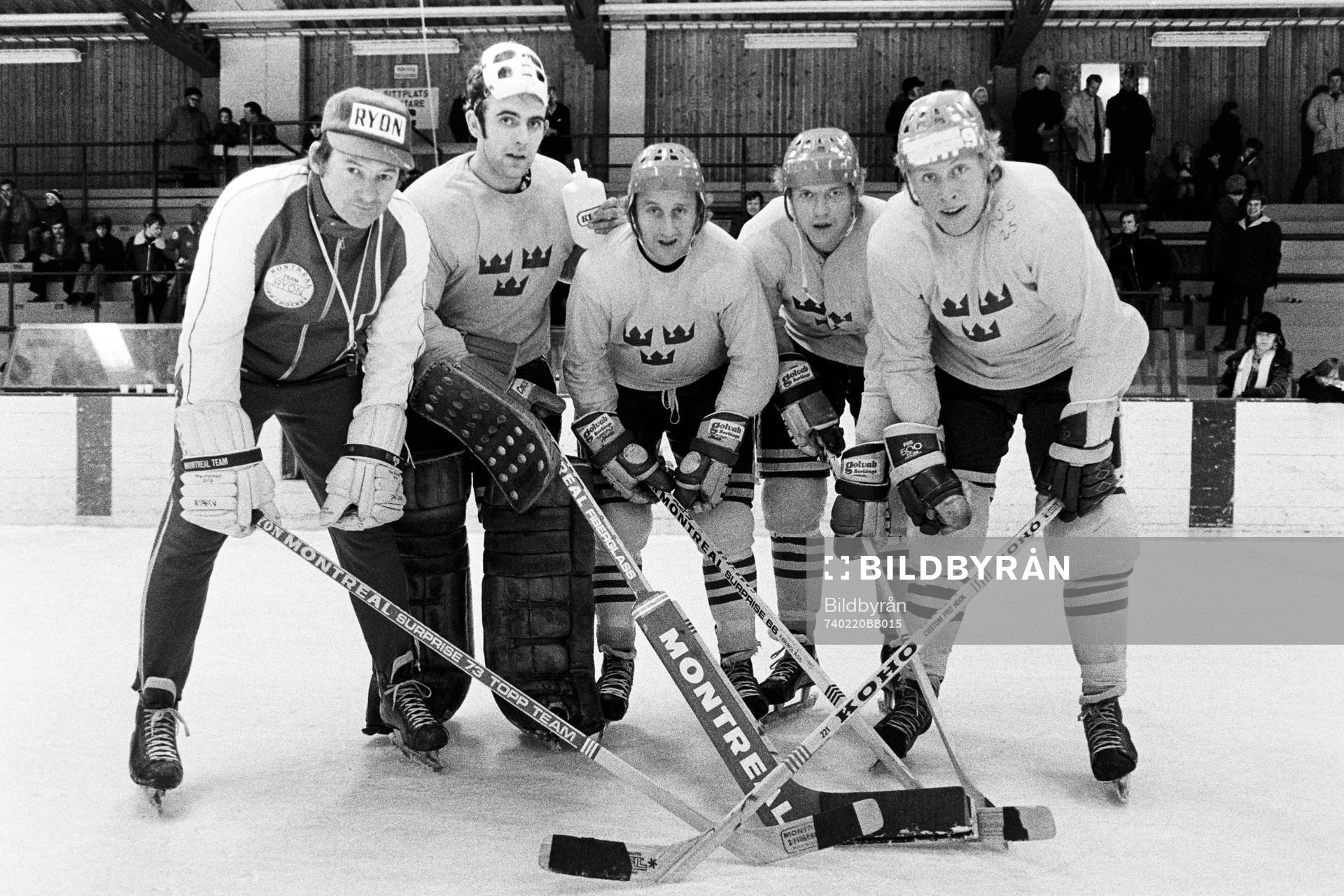 Kjell Svensson, förbundskapten, Curt Larsson, målvakt,