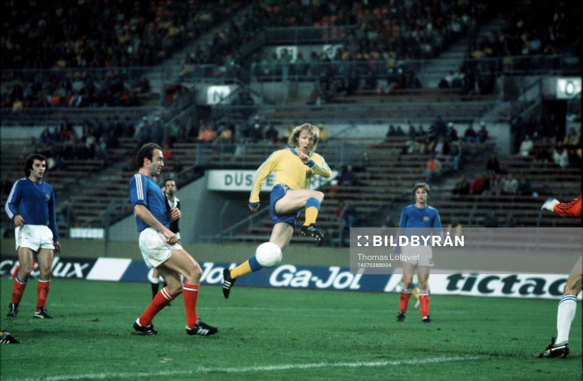 Roland Sandberg, Sverige