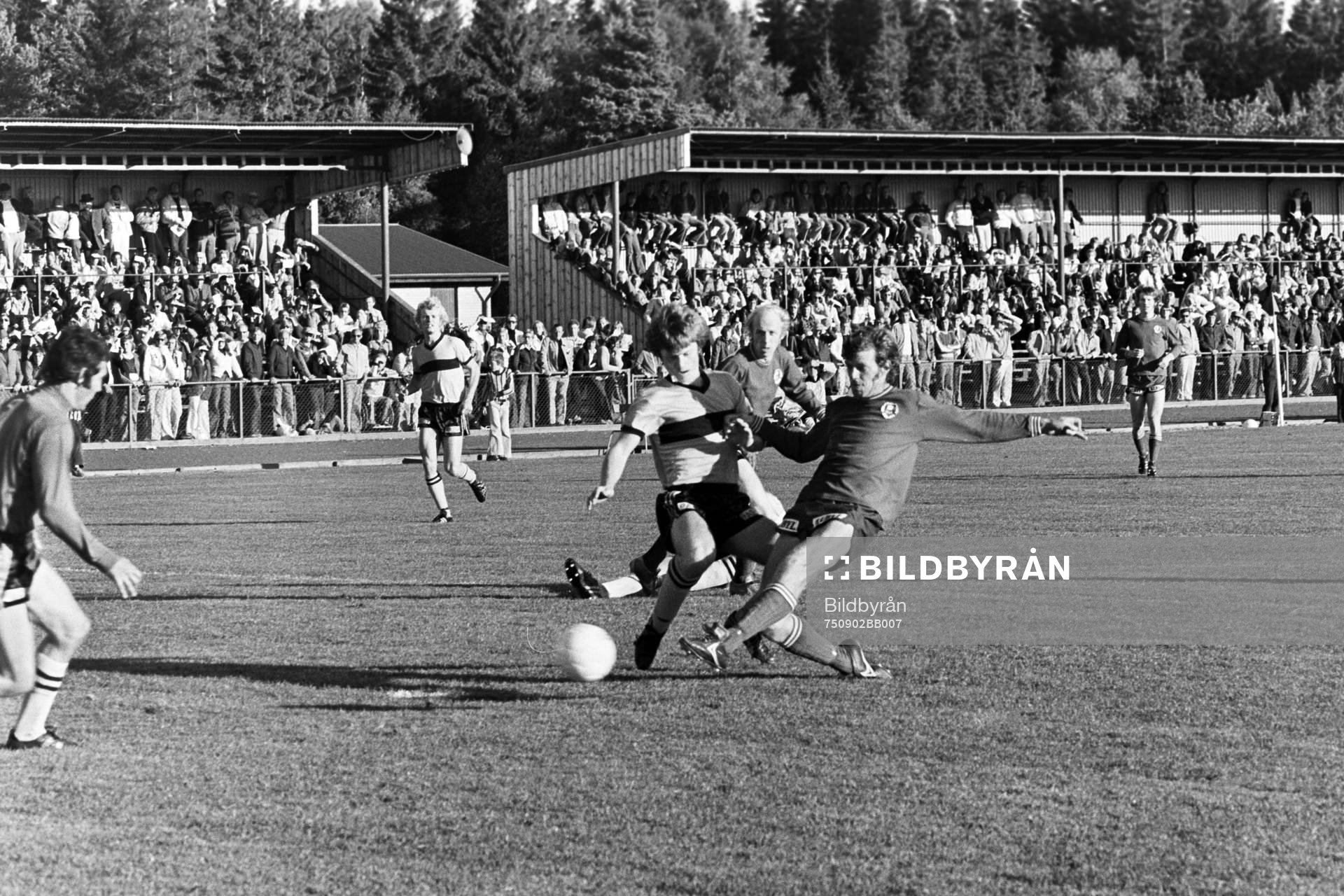 Håkan Bergstrand, Hässleholm försöker stoppa en