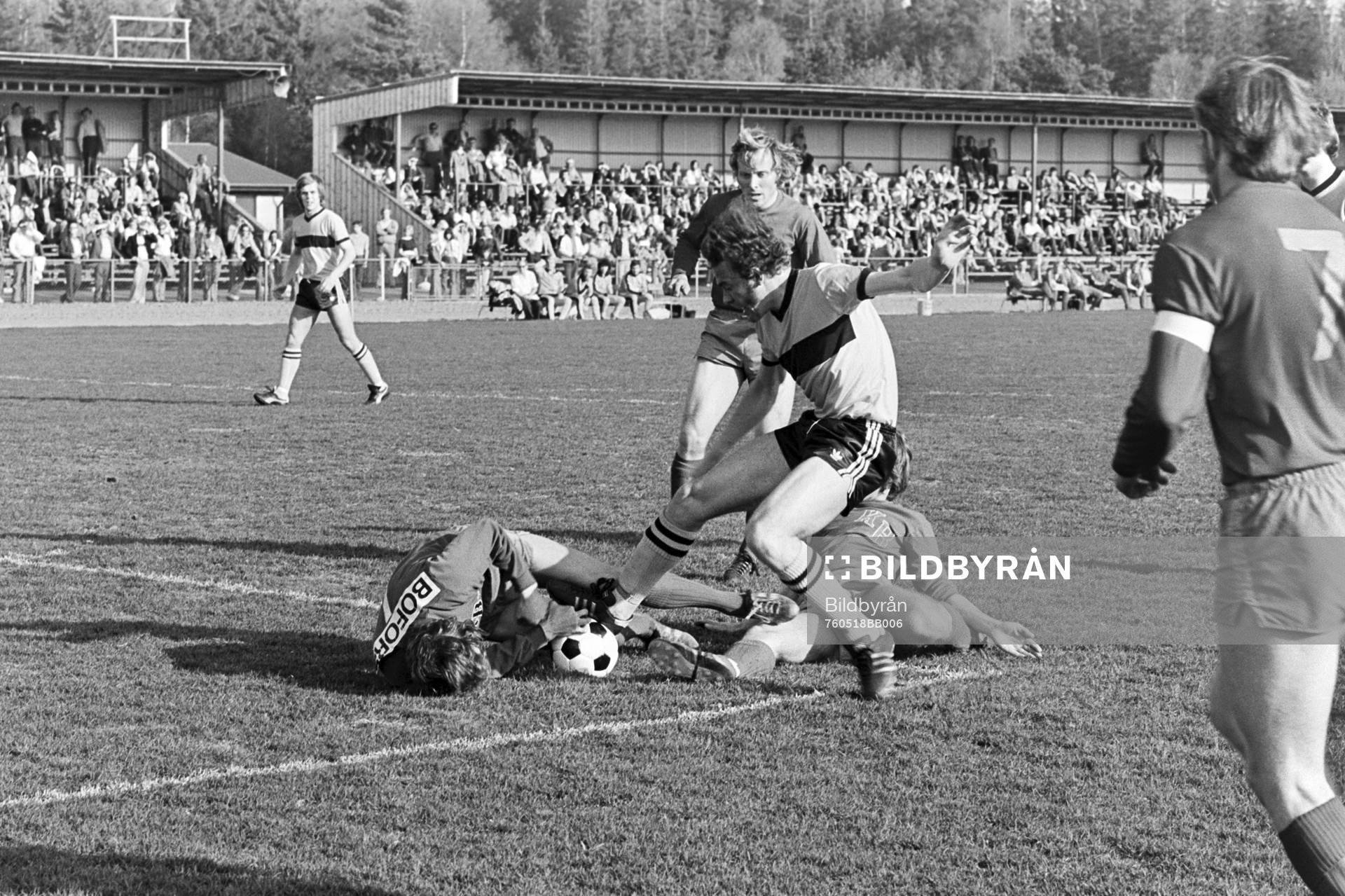 Bertil Arnesson, Hässleholm oroar karlskogas målvakt