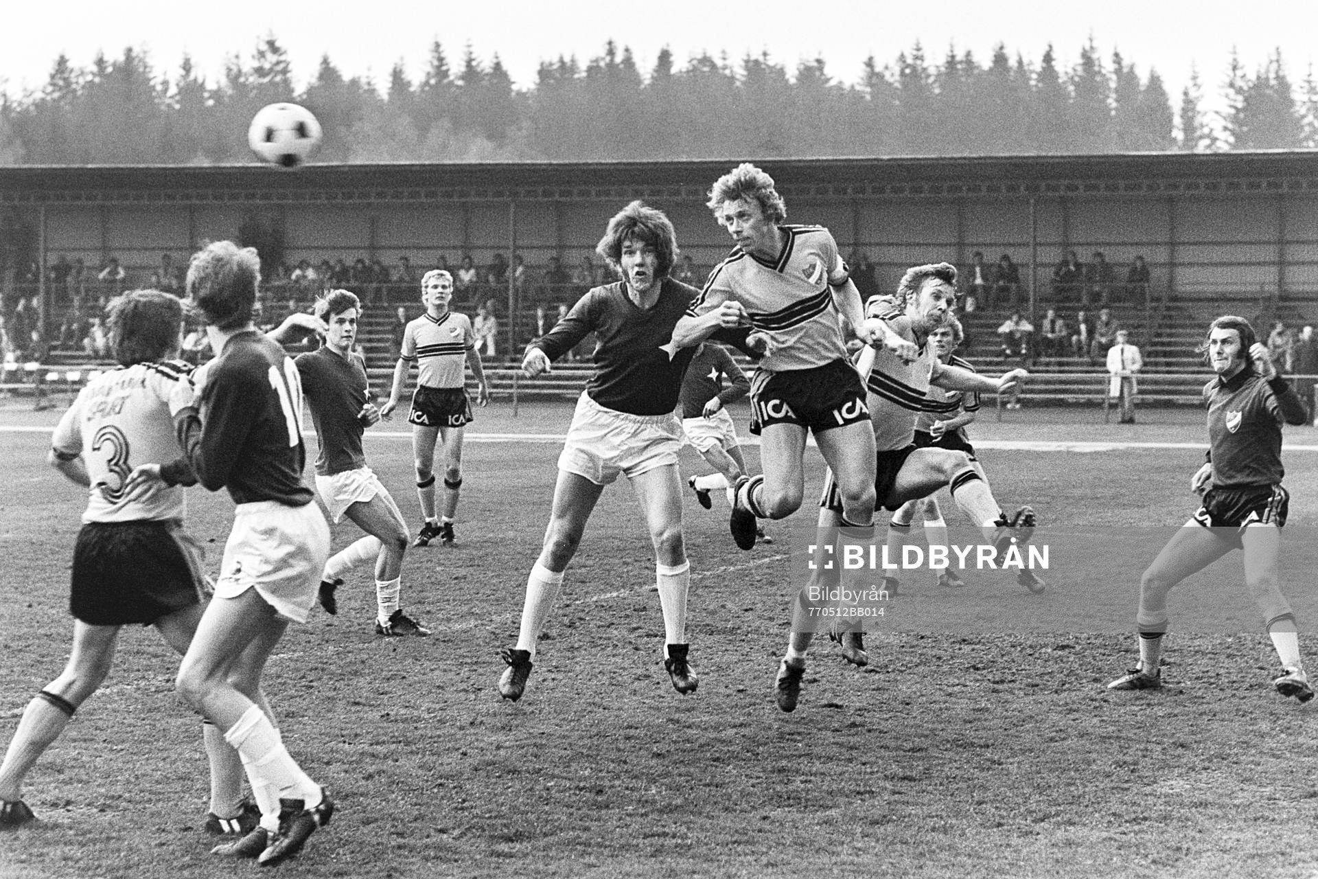 Hässleholms Björn Carlswärd i en nickduell