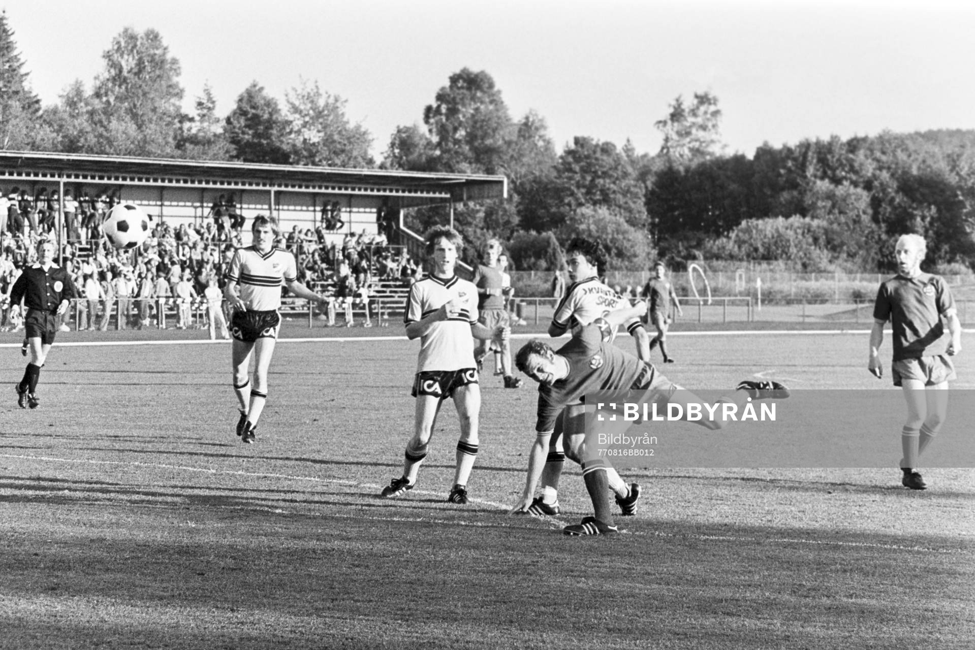 Kent Asai, Hässleholm i kamp om bollen