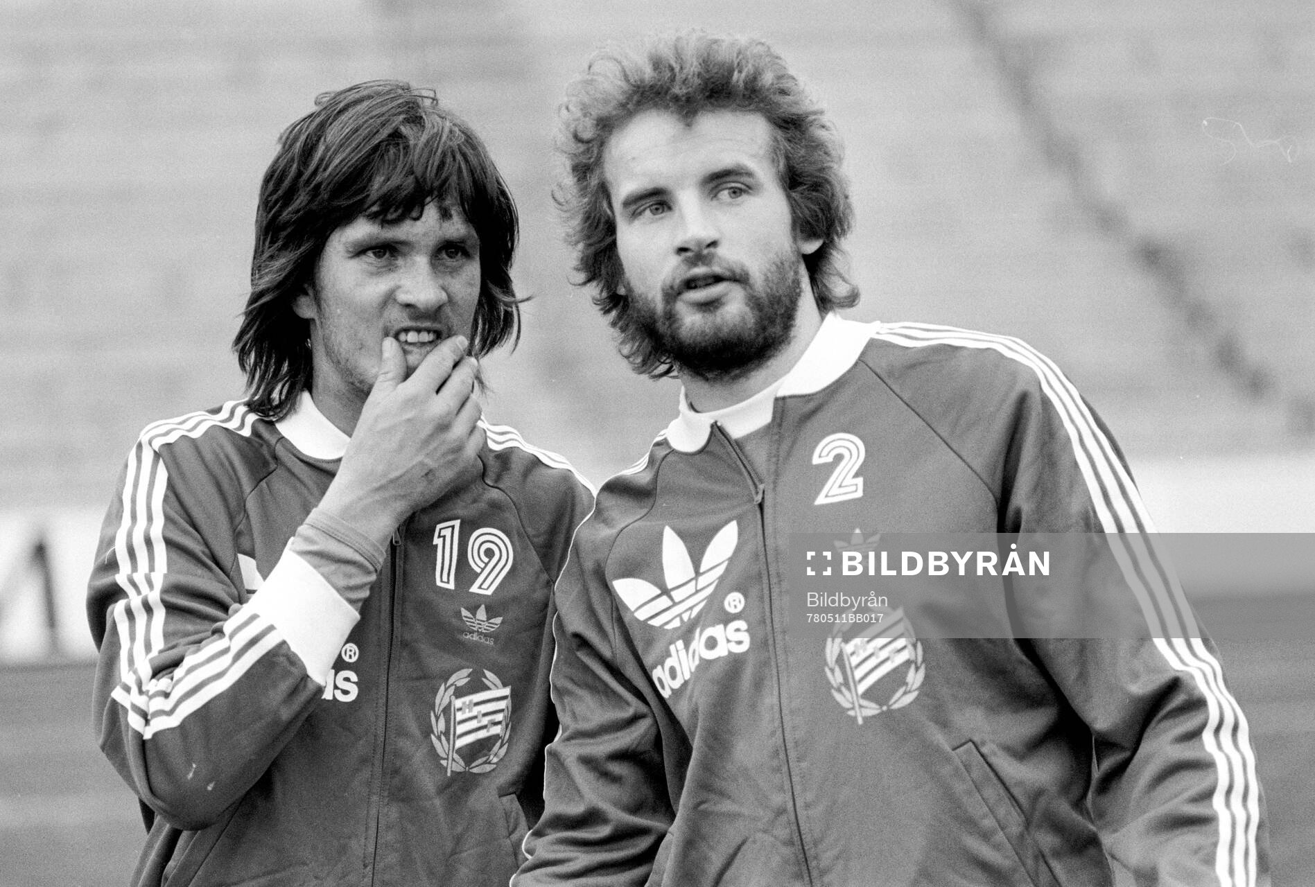 Hammarbys Klas Johansson och Mats Werner vid uppvärmningen