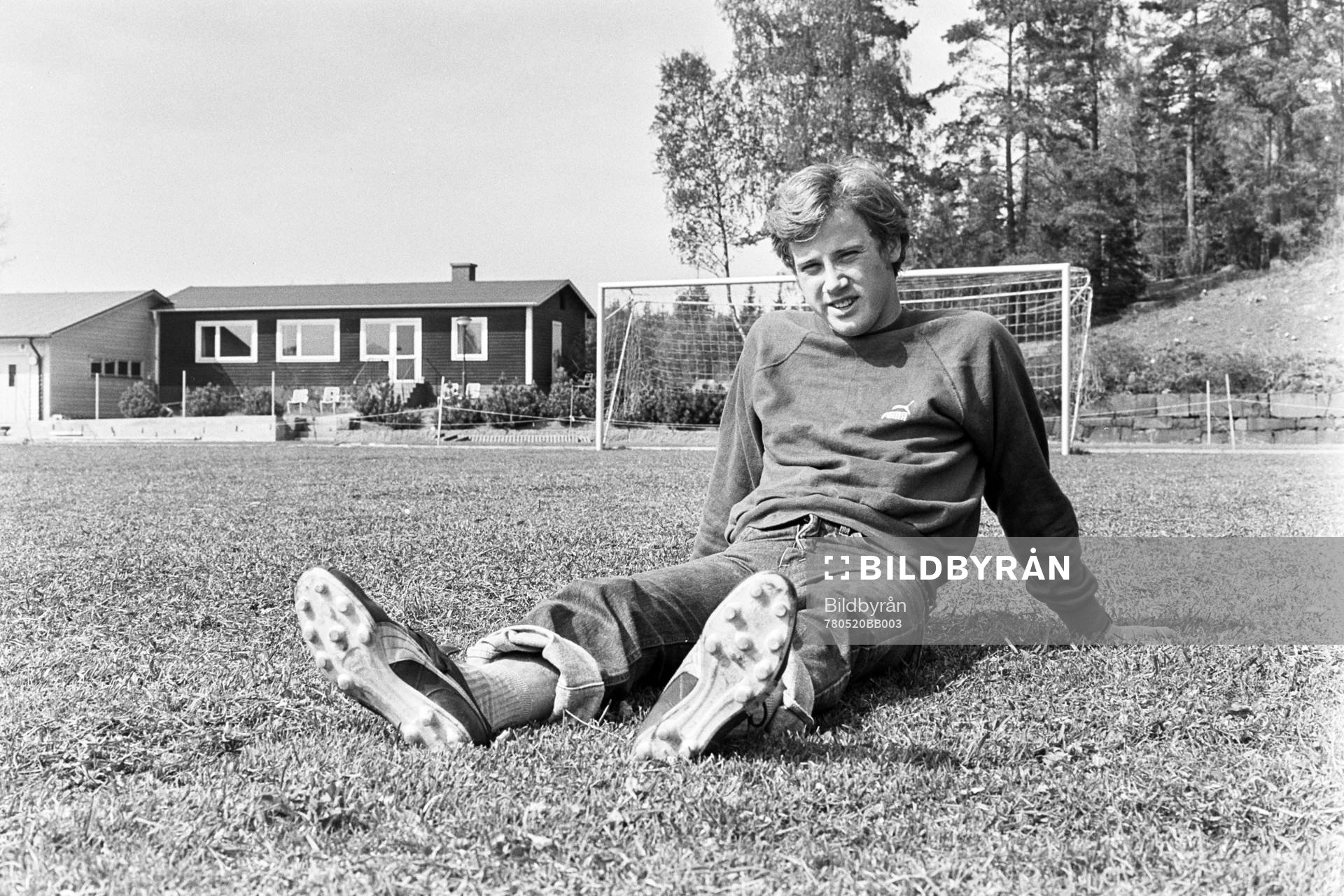 VM-spelaren Ingemar Erlandsson på sin moderklubb