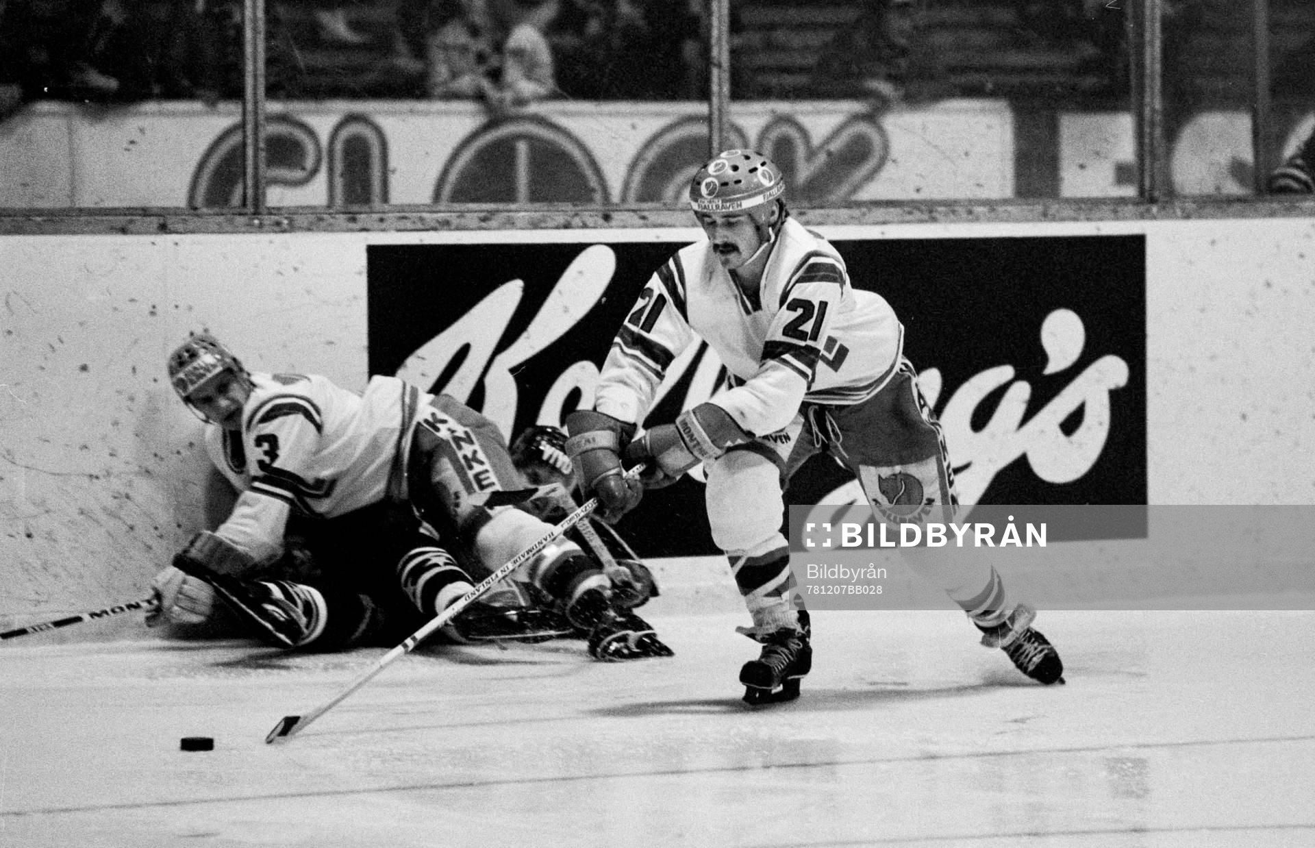 Robert Fredstadius, Modo med pucken