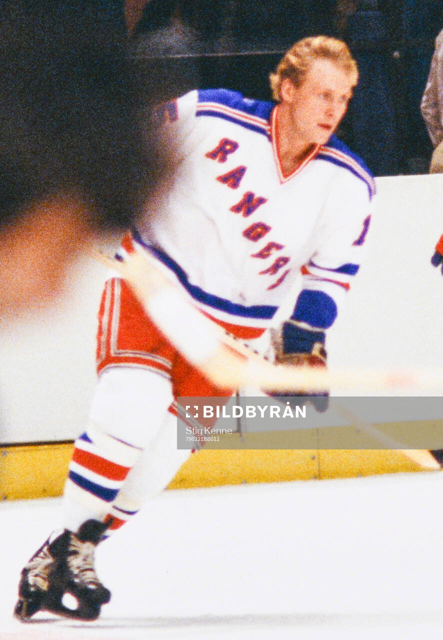 Anders Hedberg of New York Rangers