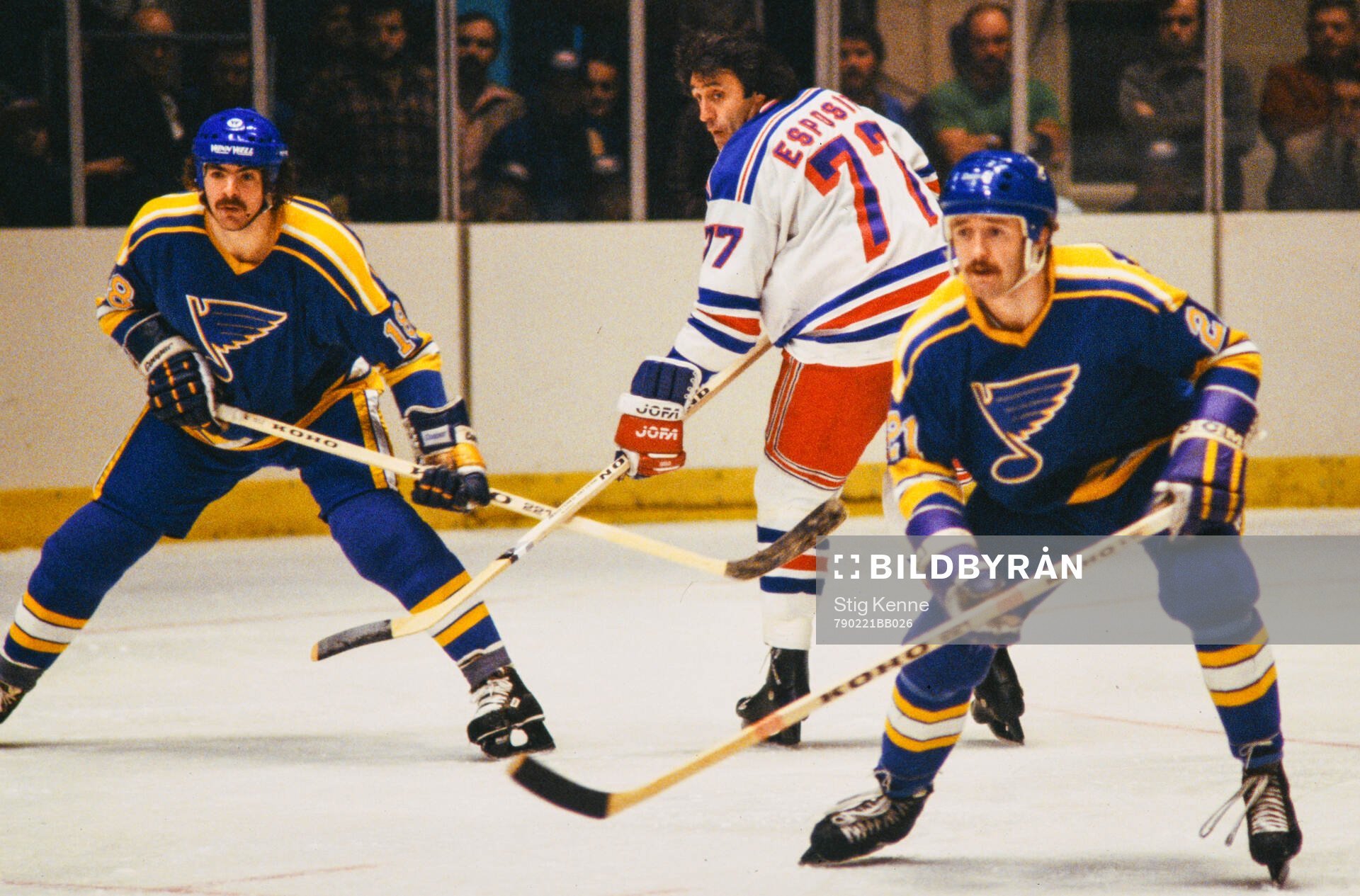 Harvey Bennett and Mike Zuke of St Louis Blues against Phil
