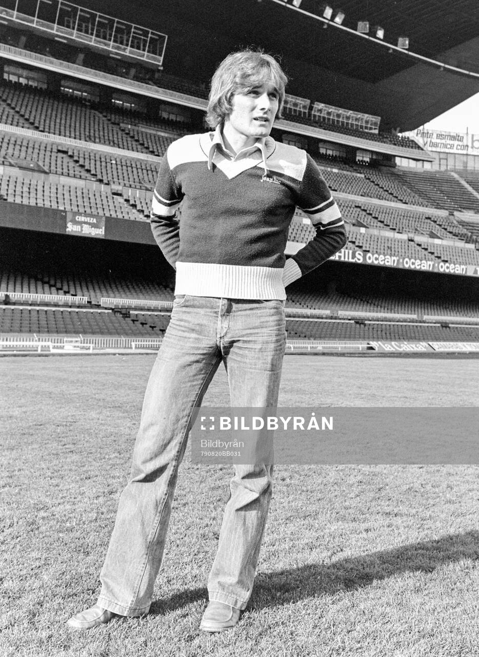 Allan Simonsen at Camp Nou stadium