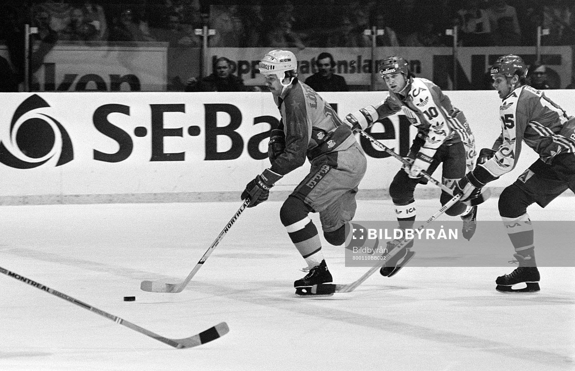 Jan Vestberg, Färjestad jagas av Tommy Persson och Ove