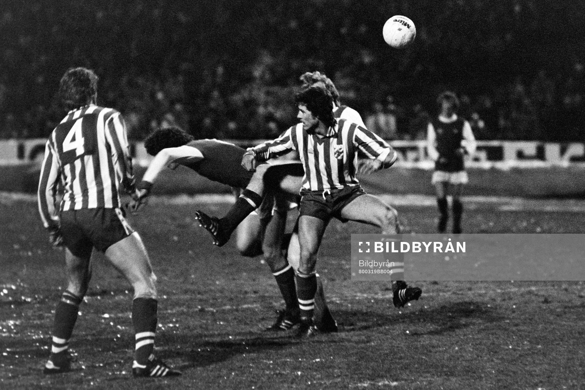 Glenn Hysén, Göteborg i kamp om bollen
