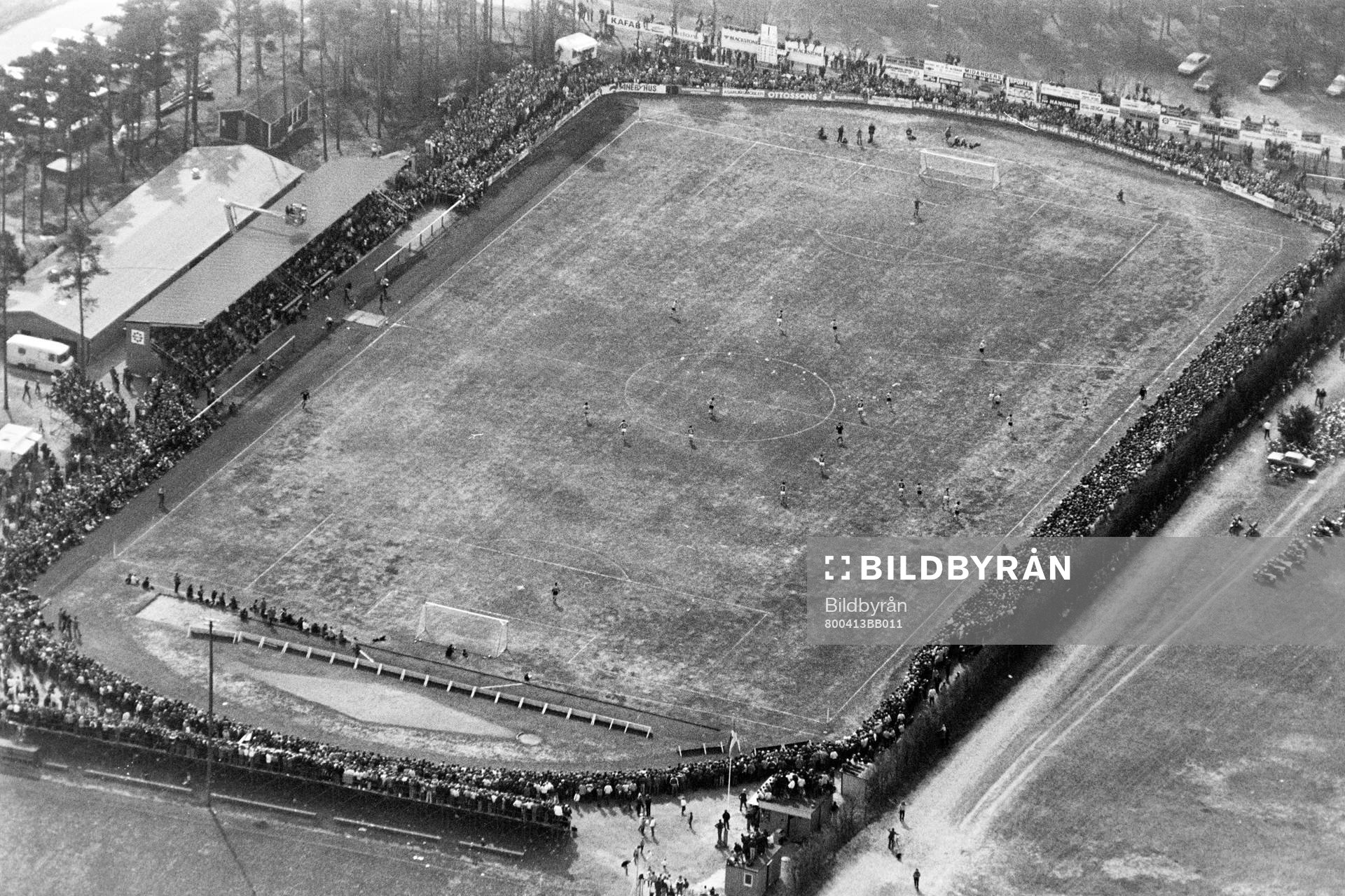 Allsvensk premiär för Mjällby. Flygbild över