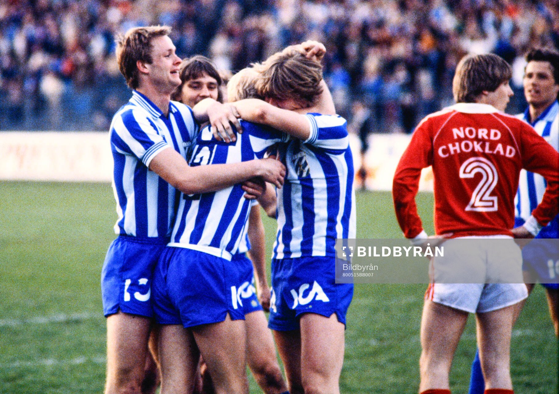 Göteborgs Torbjörn Nilsson jublar med lagkamrater