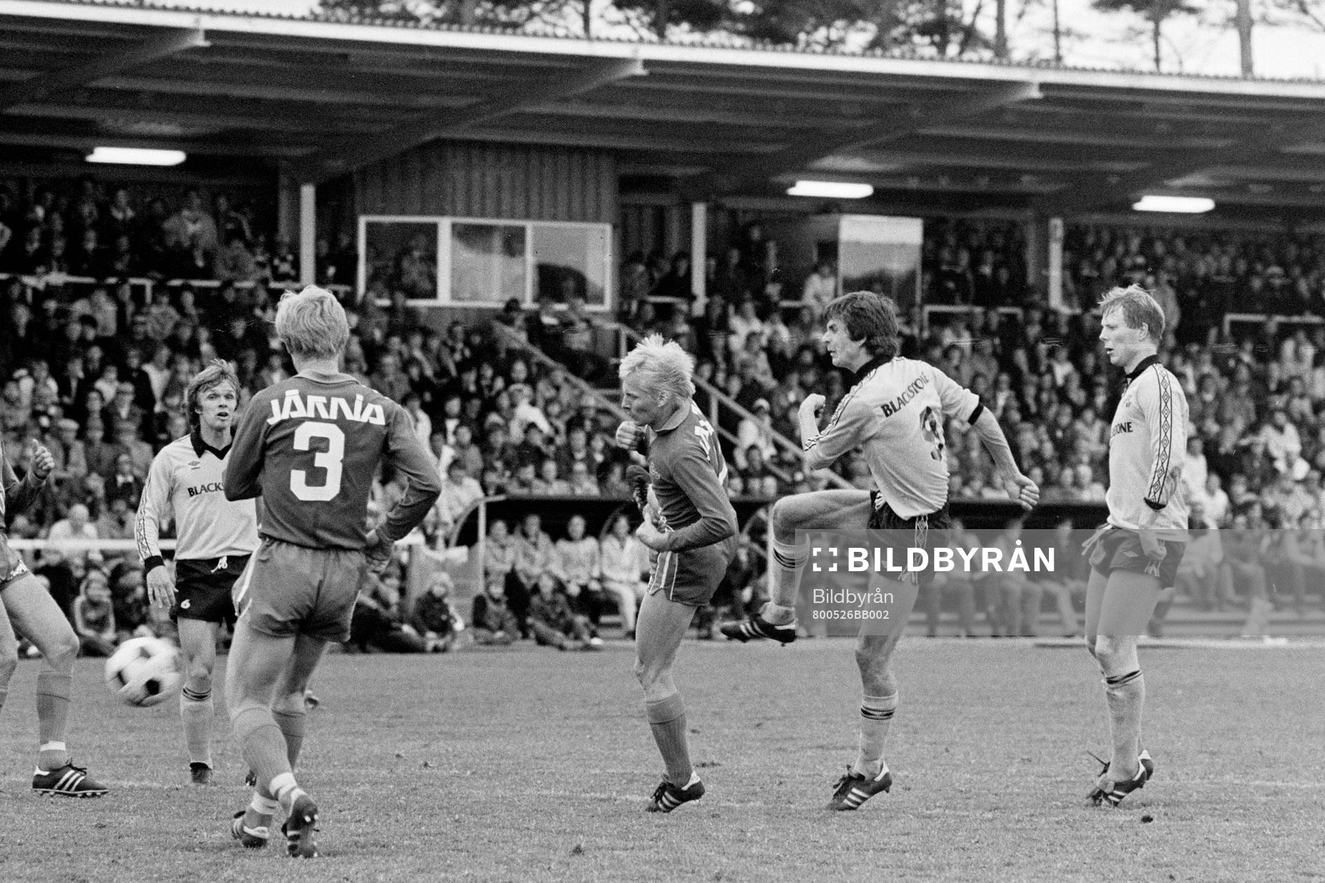 Roger Olofsson, Mjällby i skottagen