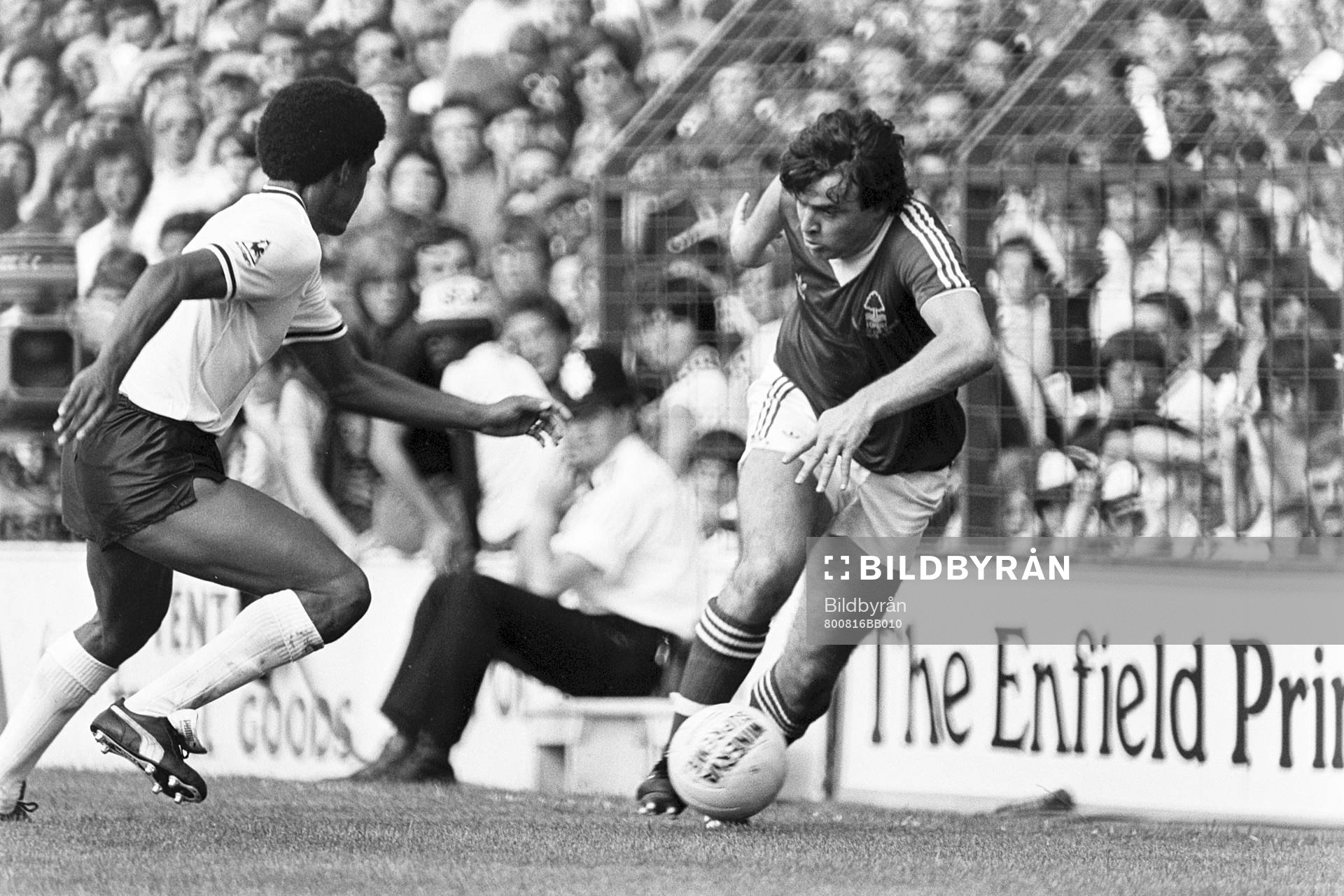 John Robertson, Nottingham med bollen