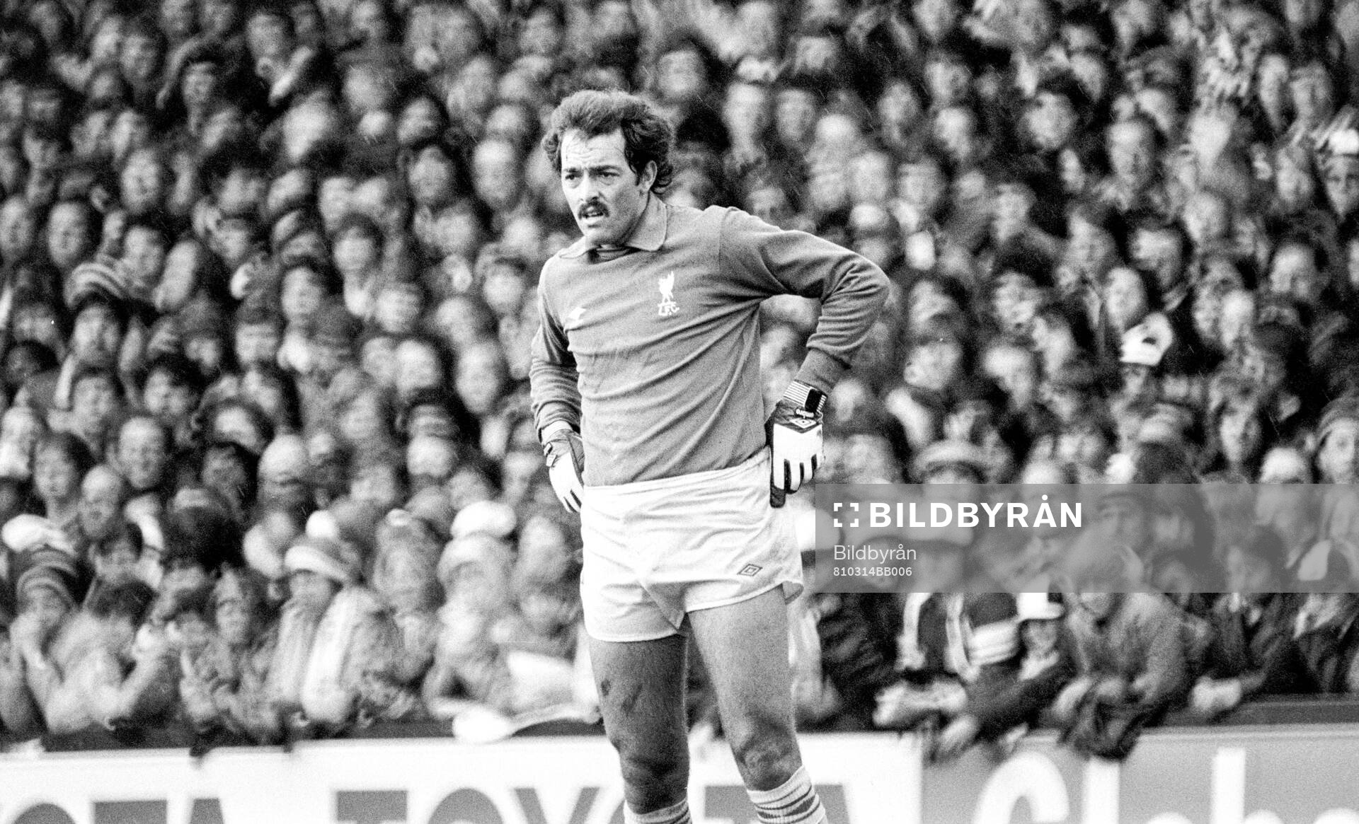 Goalkeeper Bruce Grobbelaar of Liverpool