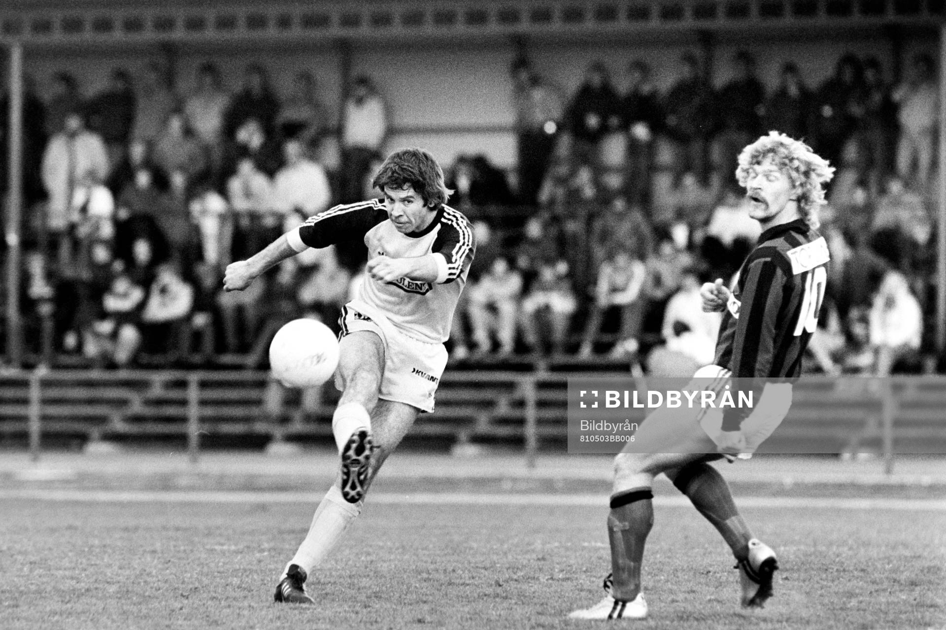 Fotboll, Div 2 Södra, IFK Hässleholm -  Gais, 1-1: Claes Cronqvist, Hässleholm i skottagen.