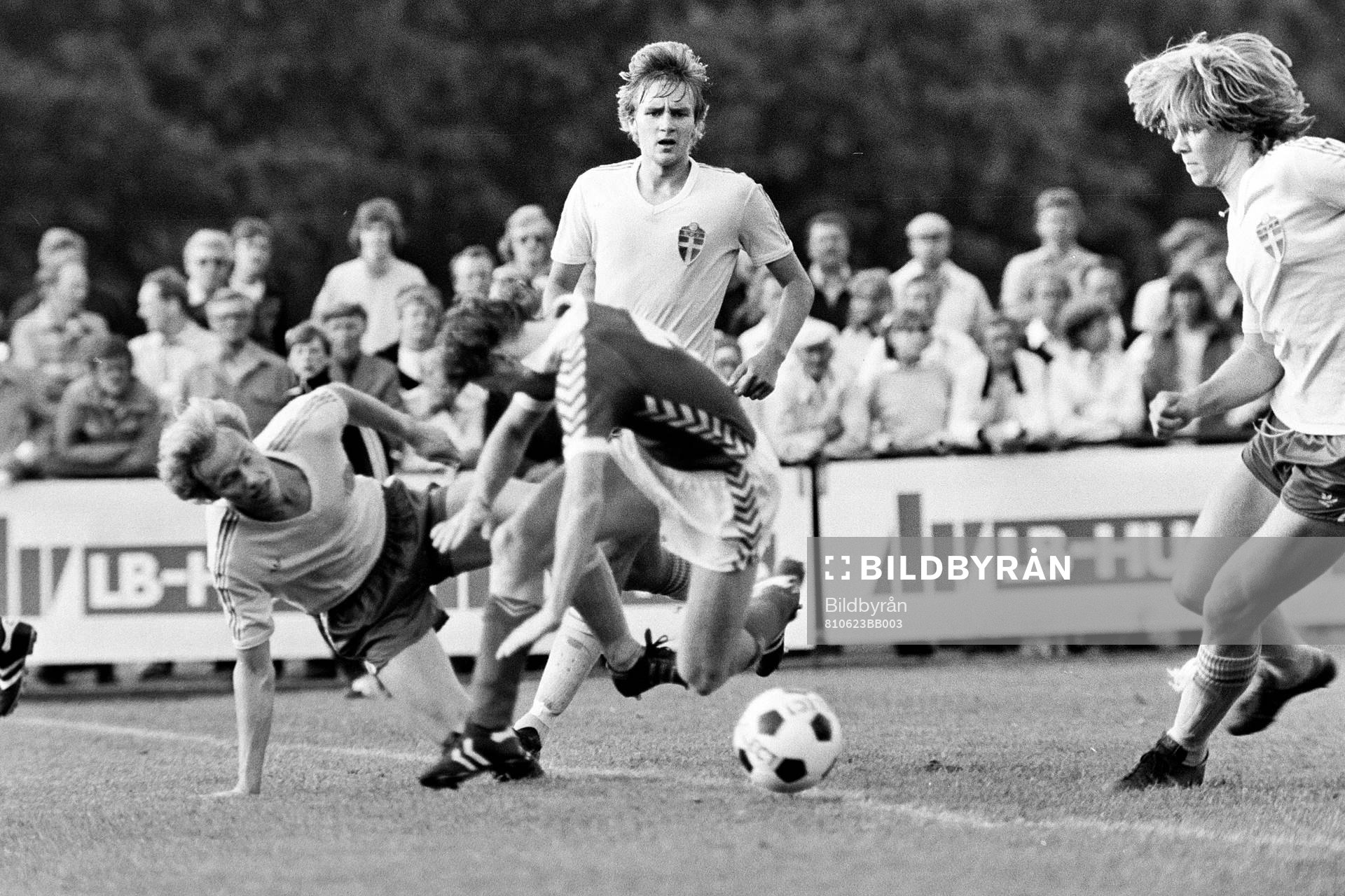 Kamp om bollen