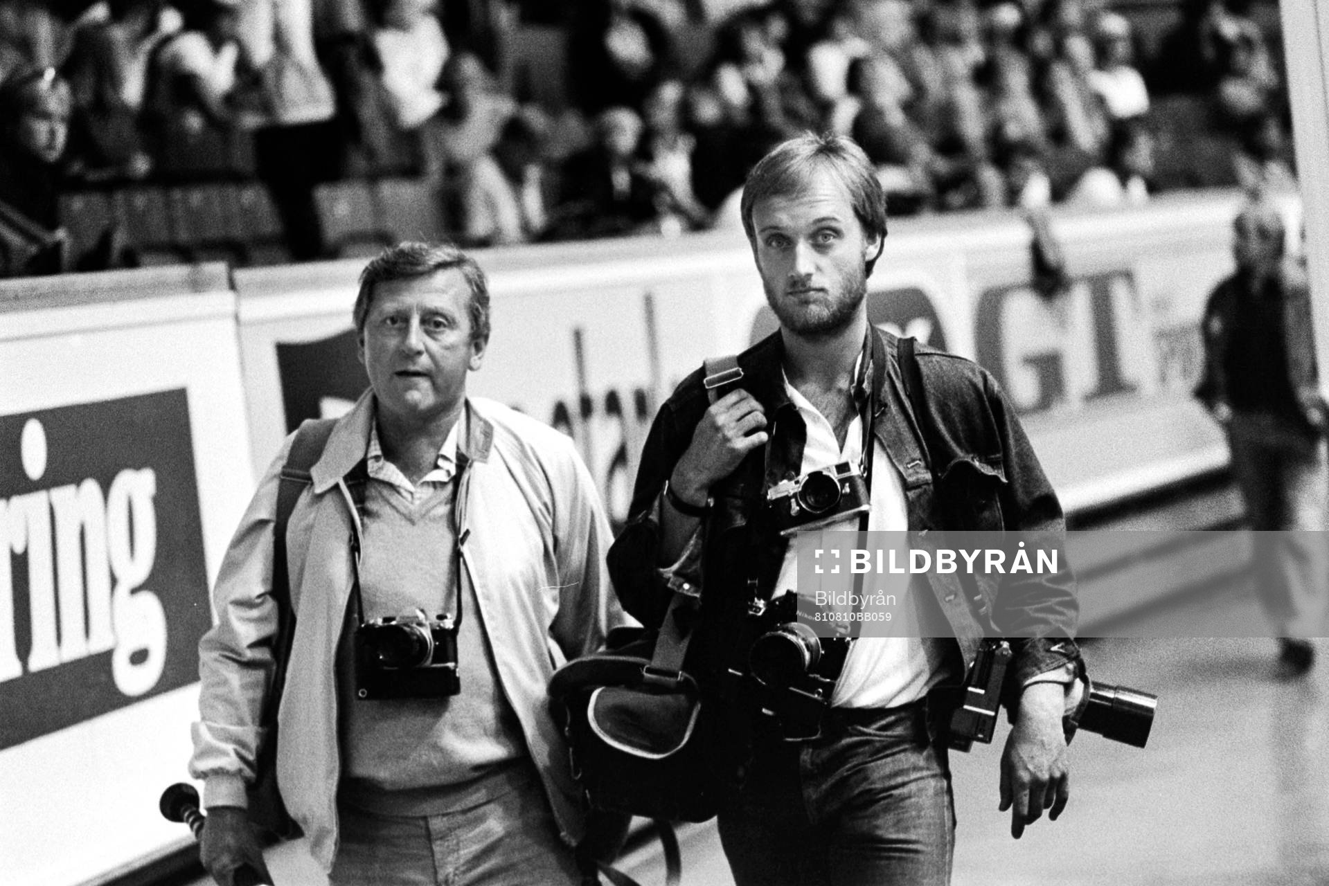 Fotograf Peter Claesson till höger