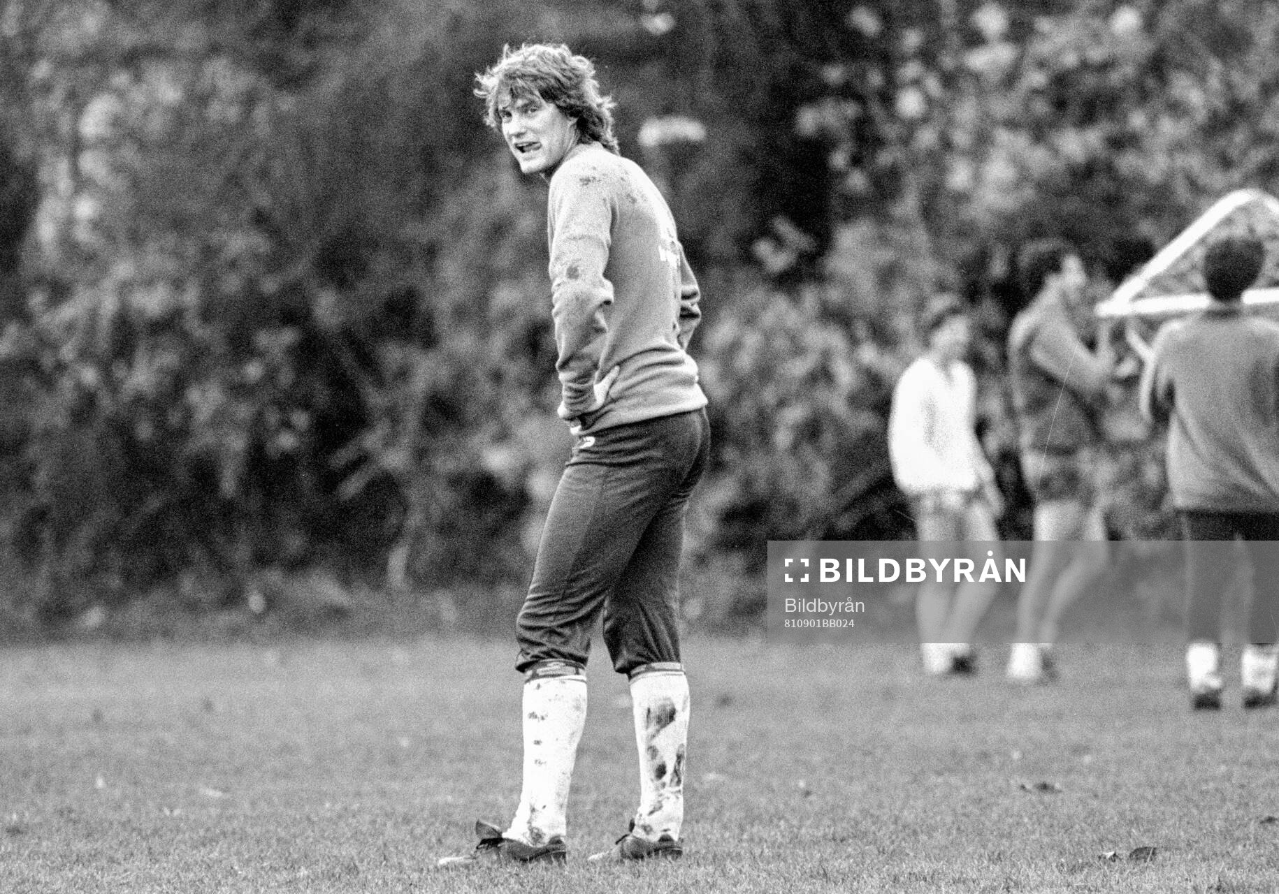 Football, Divison One, England 1981-1982, Tottenham, training session: Glenn Hoddle.   