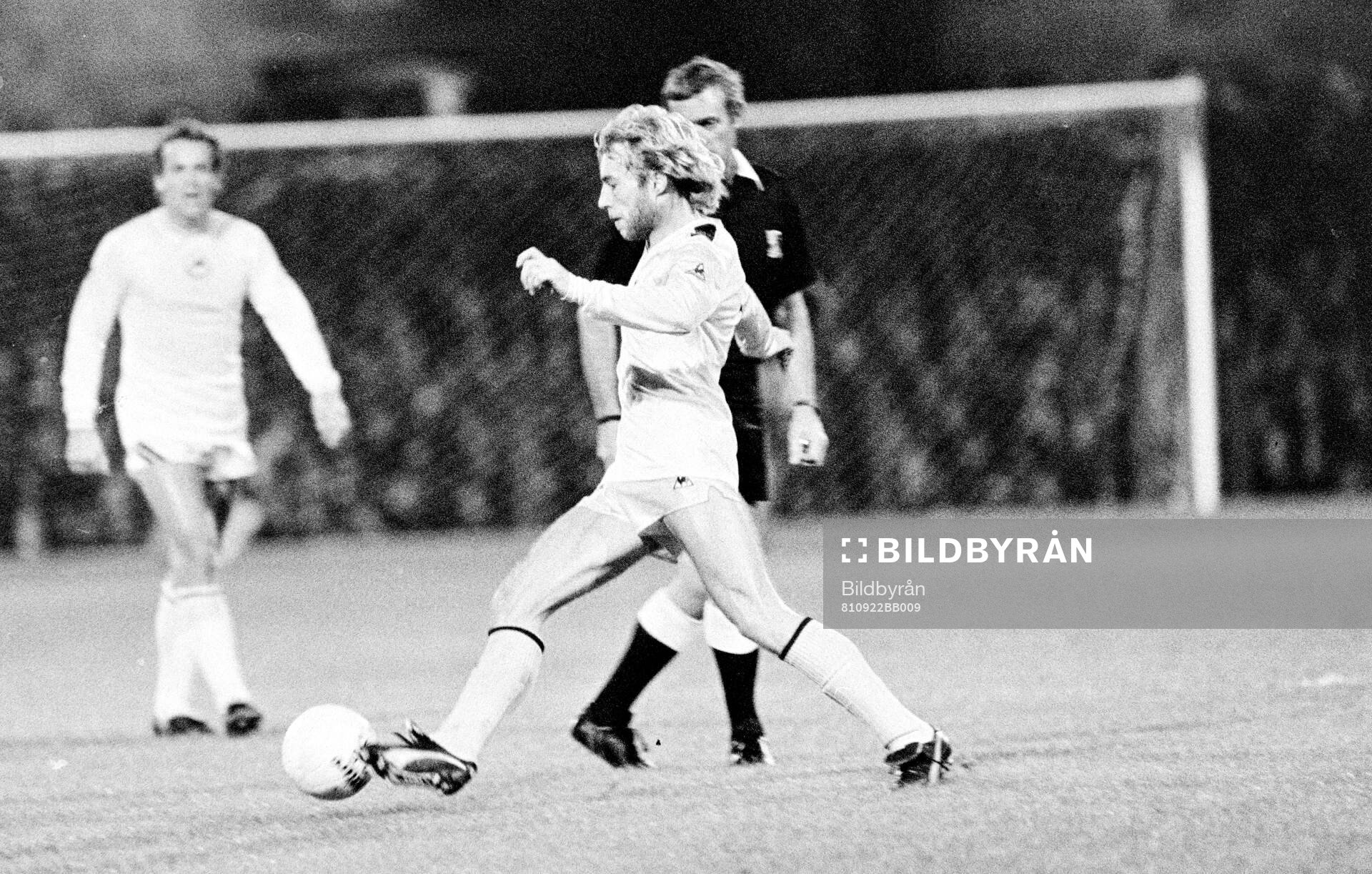 Football, Divison One, England 1981-1982: Swansea - Tottenham: Tottenhams Steve Archibald. 