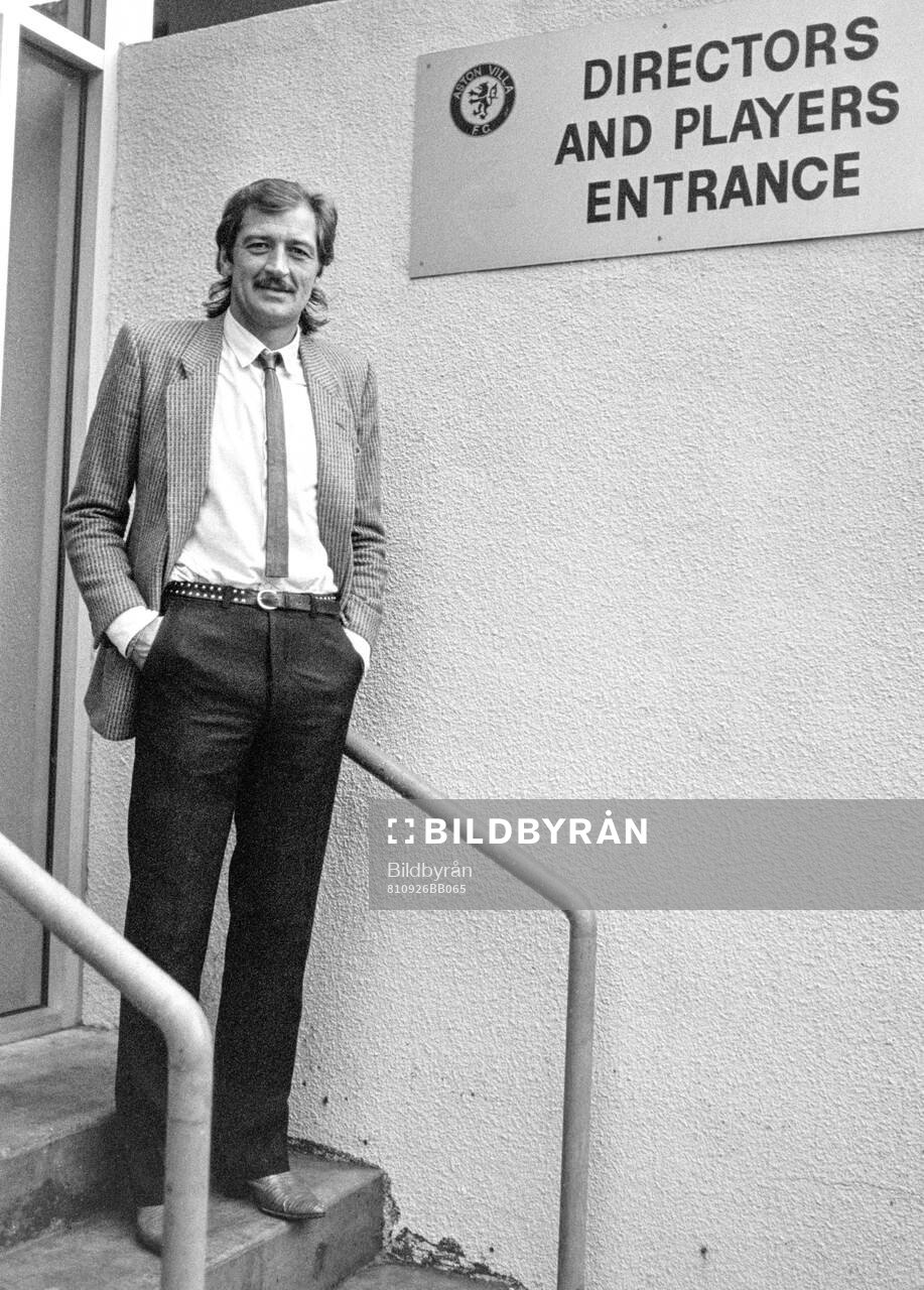 Football, Divison One, England 1981-1982, Aston Villa - Birmingham: Birminghams Frank Worthington.  