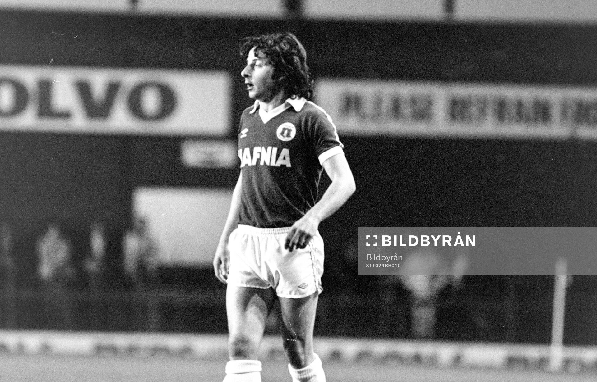 Everton - Notts County: Evertons Mickey Thomas