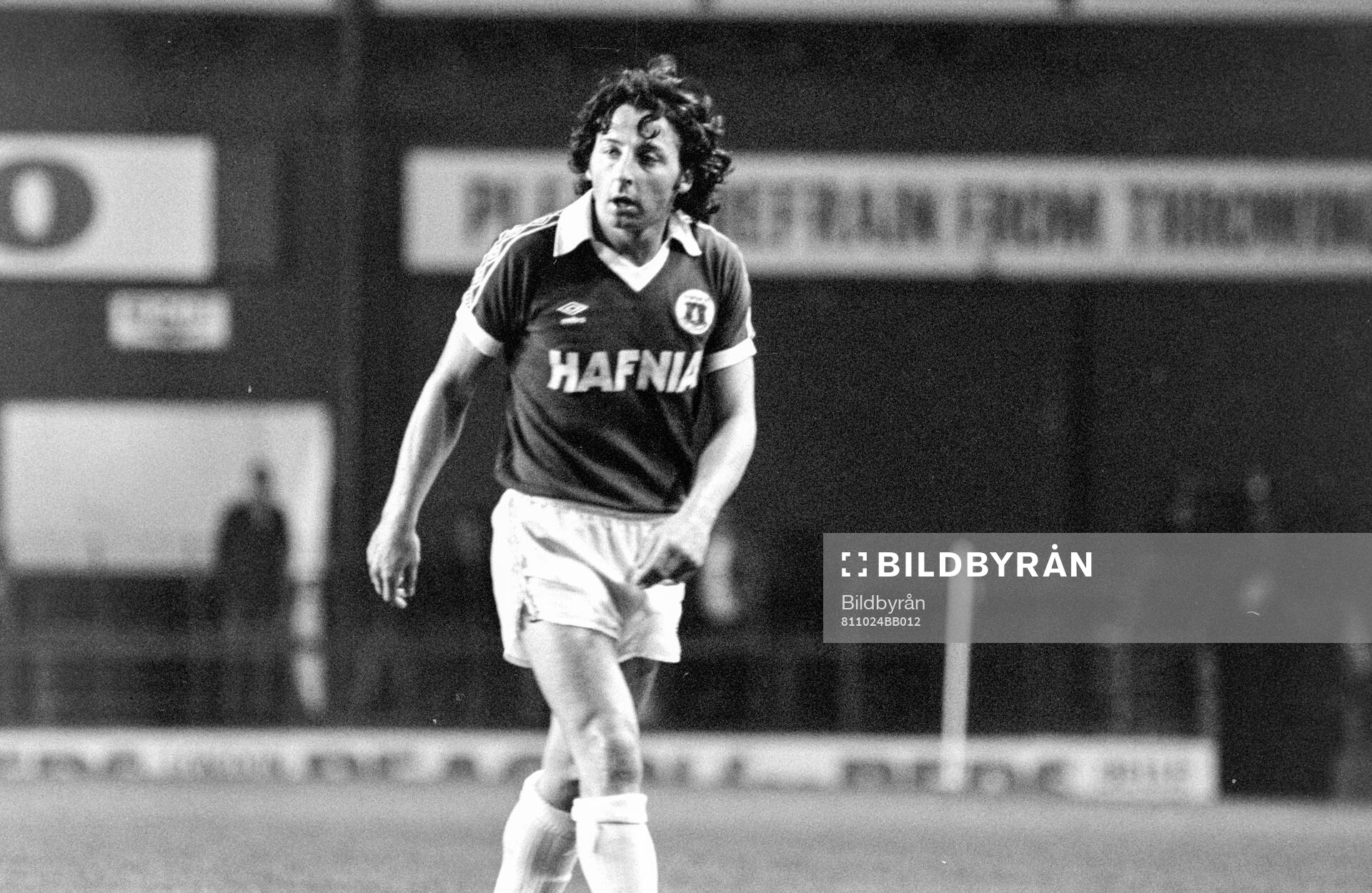 Everton - Notts County: Evertons Mickey Thomas