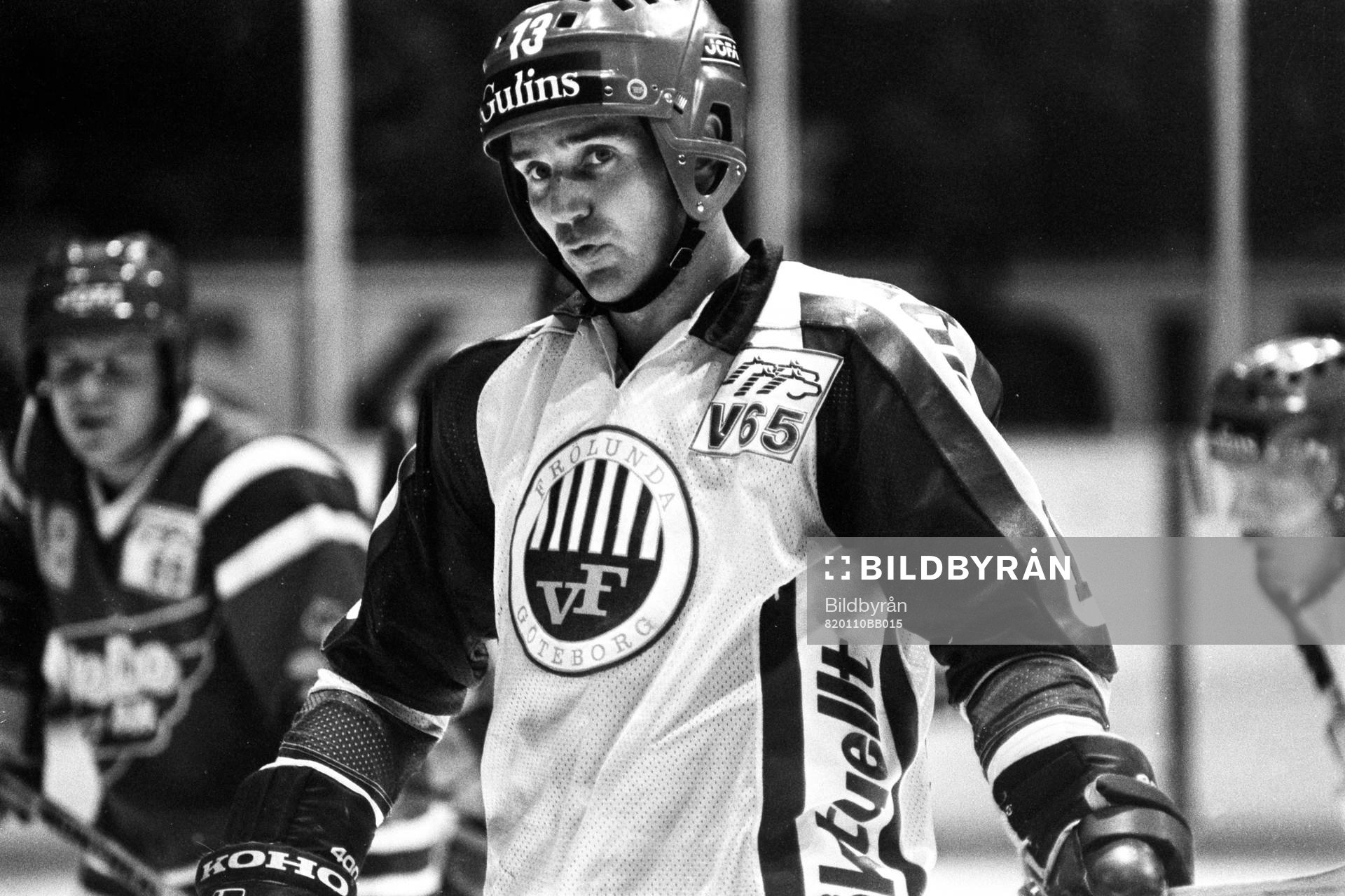 Lars Hällström, Modo
