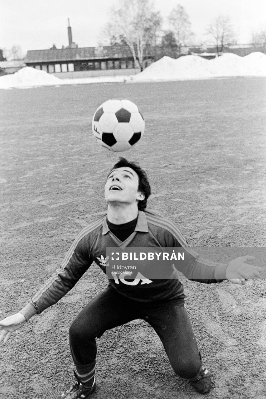 Gudmundur Steinsson, Öster
