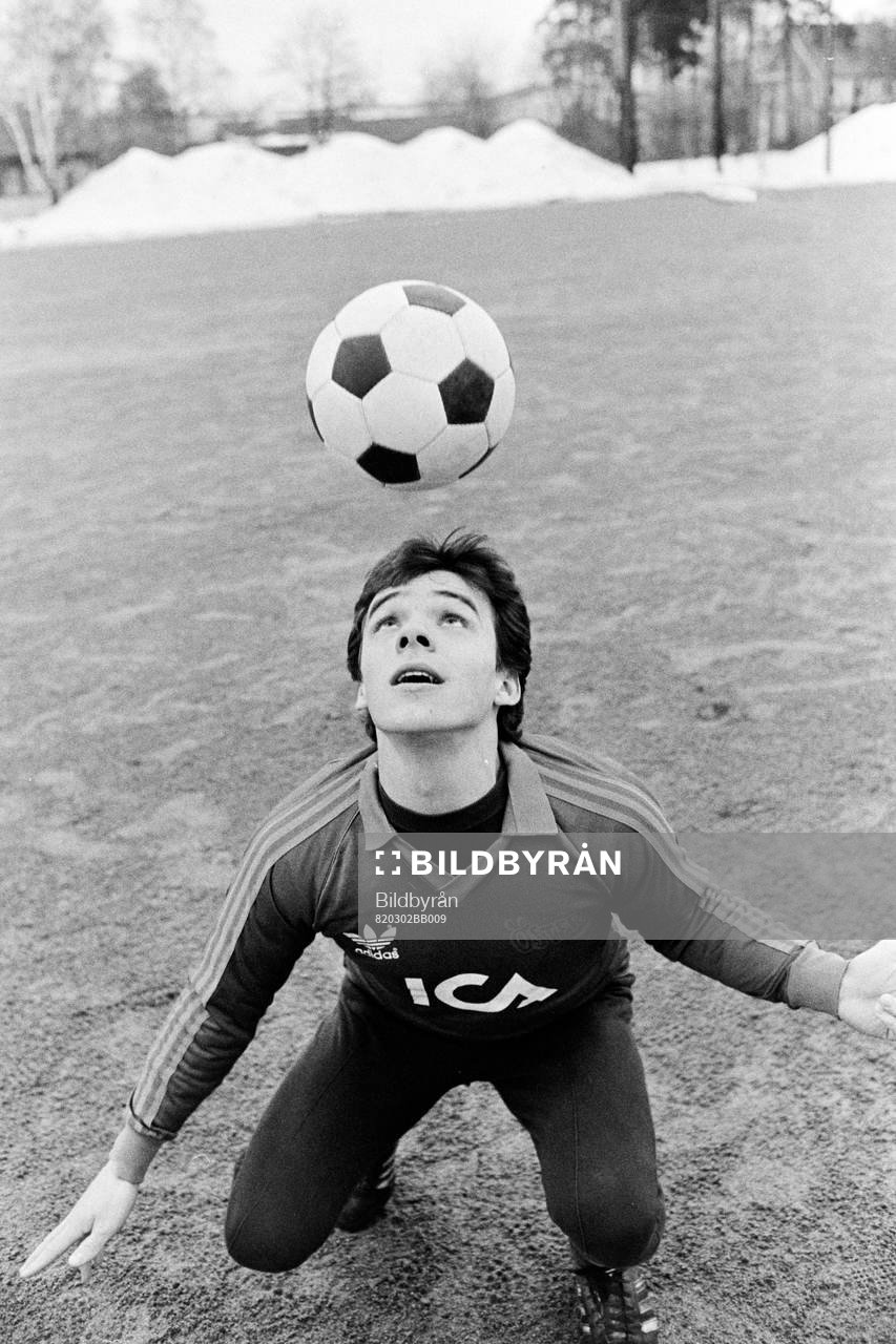 Gudmundur Steinsson, Öster