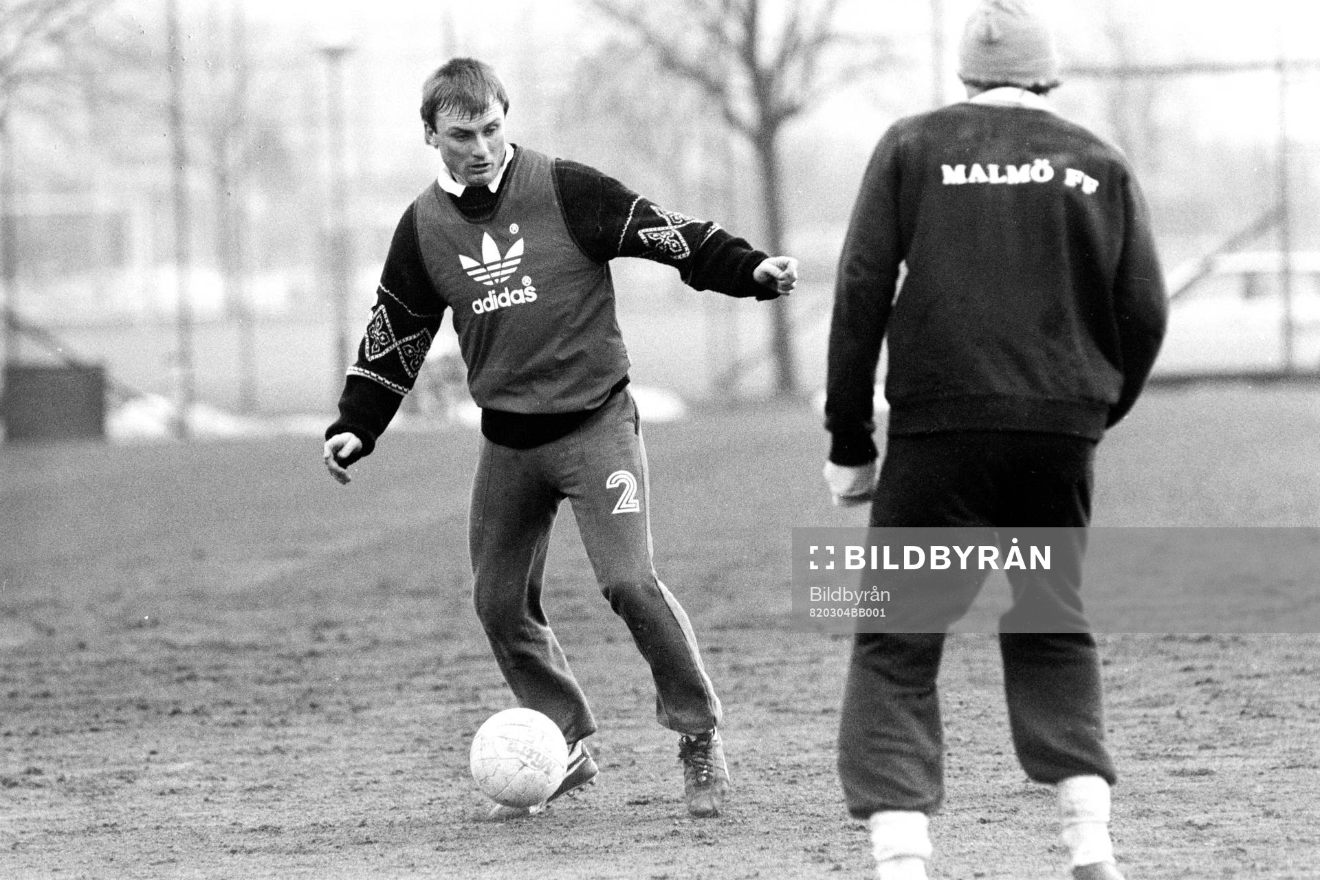 Roland Andersson med bollen