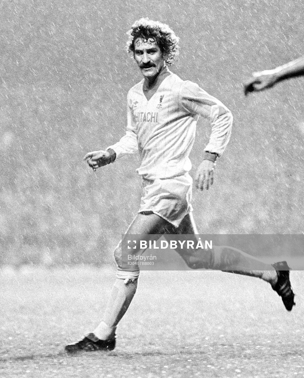 Football, English Division One, Manchester United - Liverpool: Liverpools Terry McDermott.