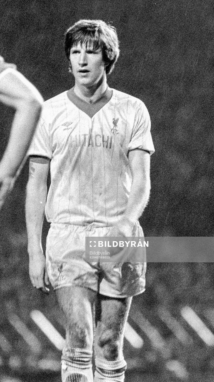Football, English Division One, Manchester United - Liverpool: Liverpools Ronnie Whelan.