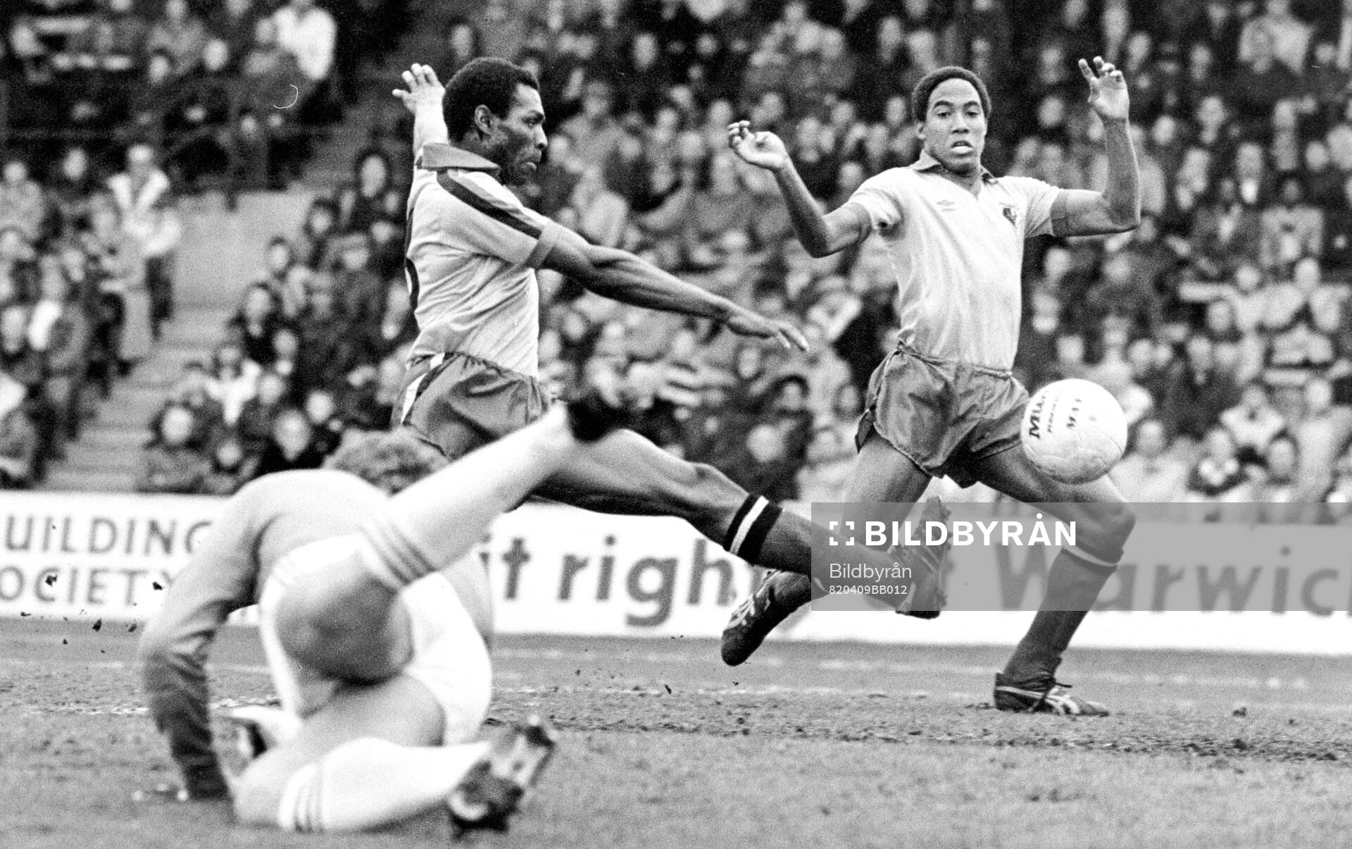 Watfords Luther Blissett and John Barnes against Palace