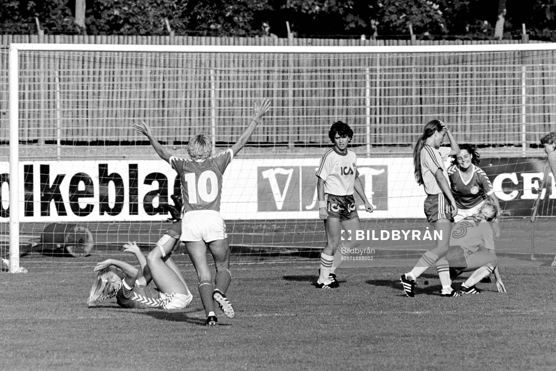 Danmarks Lone Flyga gör 2-1 till Danmark i finalen. Anette
