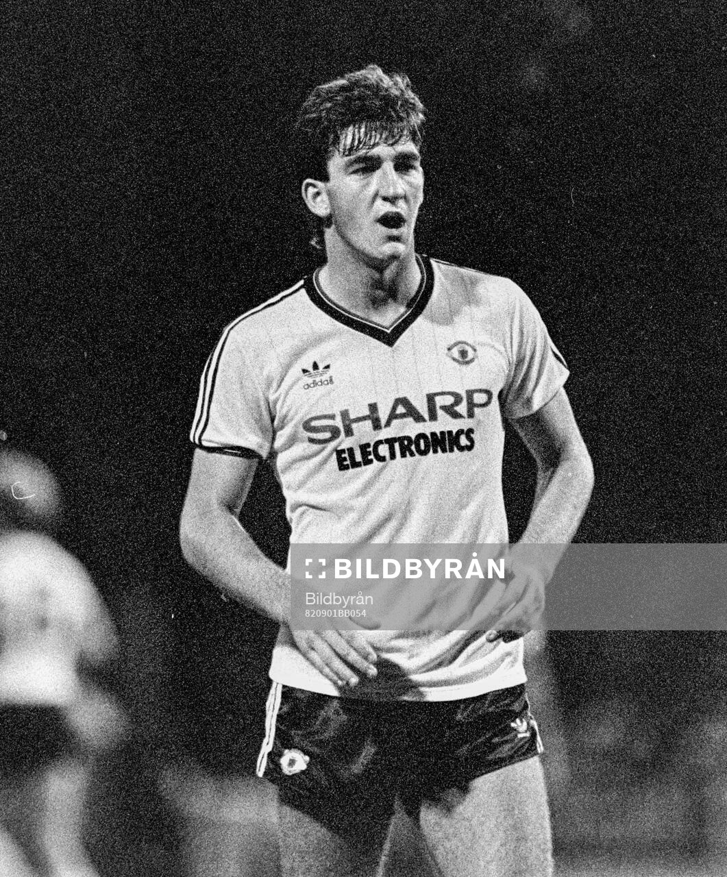 Nottingham Forest - Manchester United: Norman Whiteside of