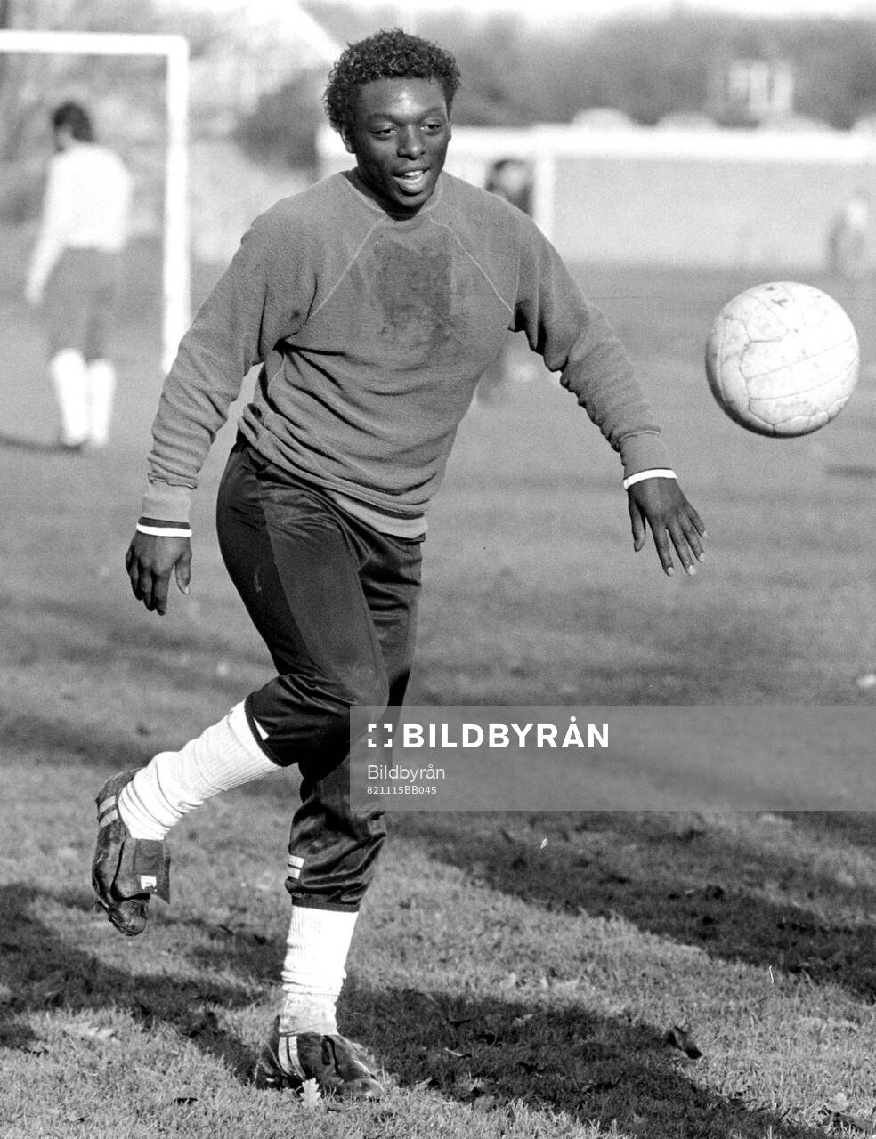 Football, Division One, England, Tottenham, Training