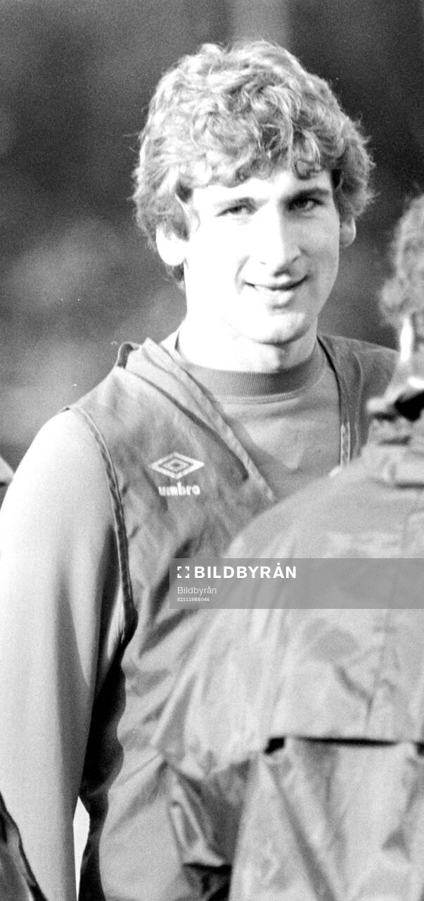 Football, Division One, England, Tottenham, Training session: Mark Falco.