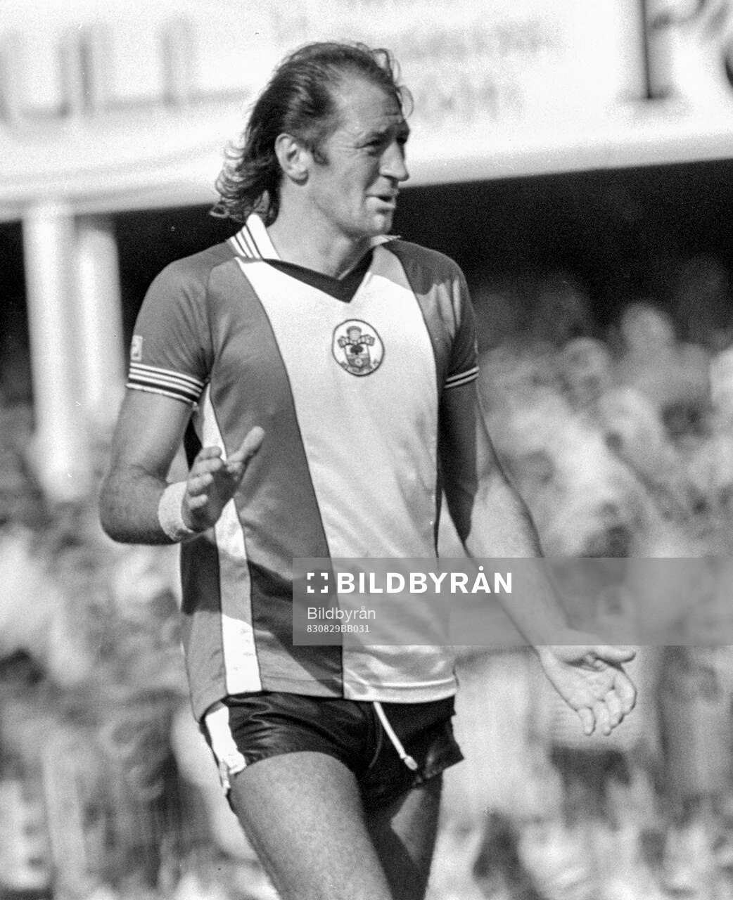 Football, Division One, England, Southampton - Queens Park