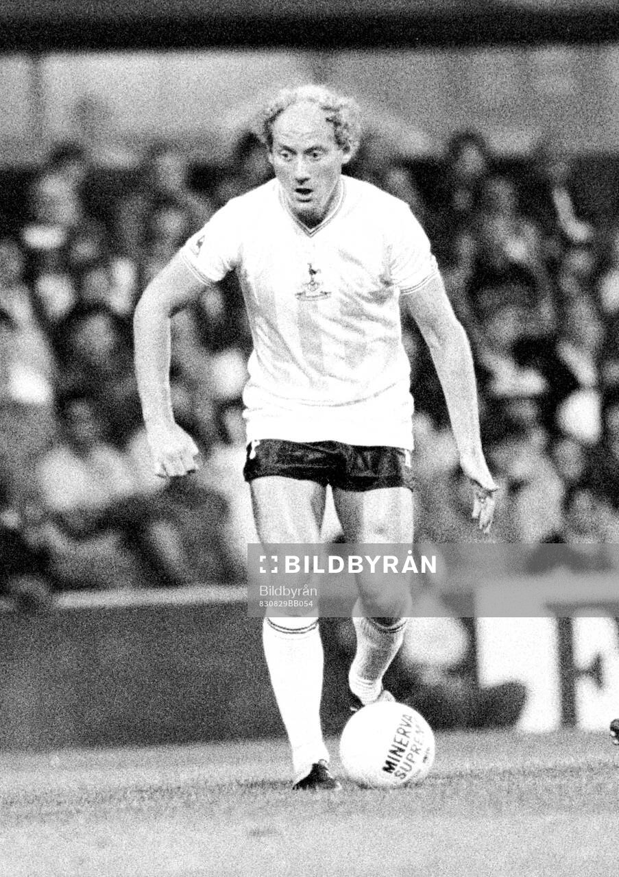 Fotboll, Division One, Tottenham - Coventry:  Alan Brazil of Tottenham.