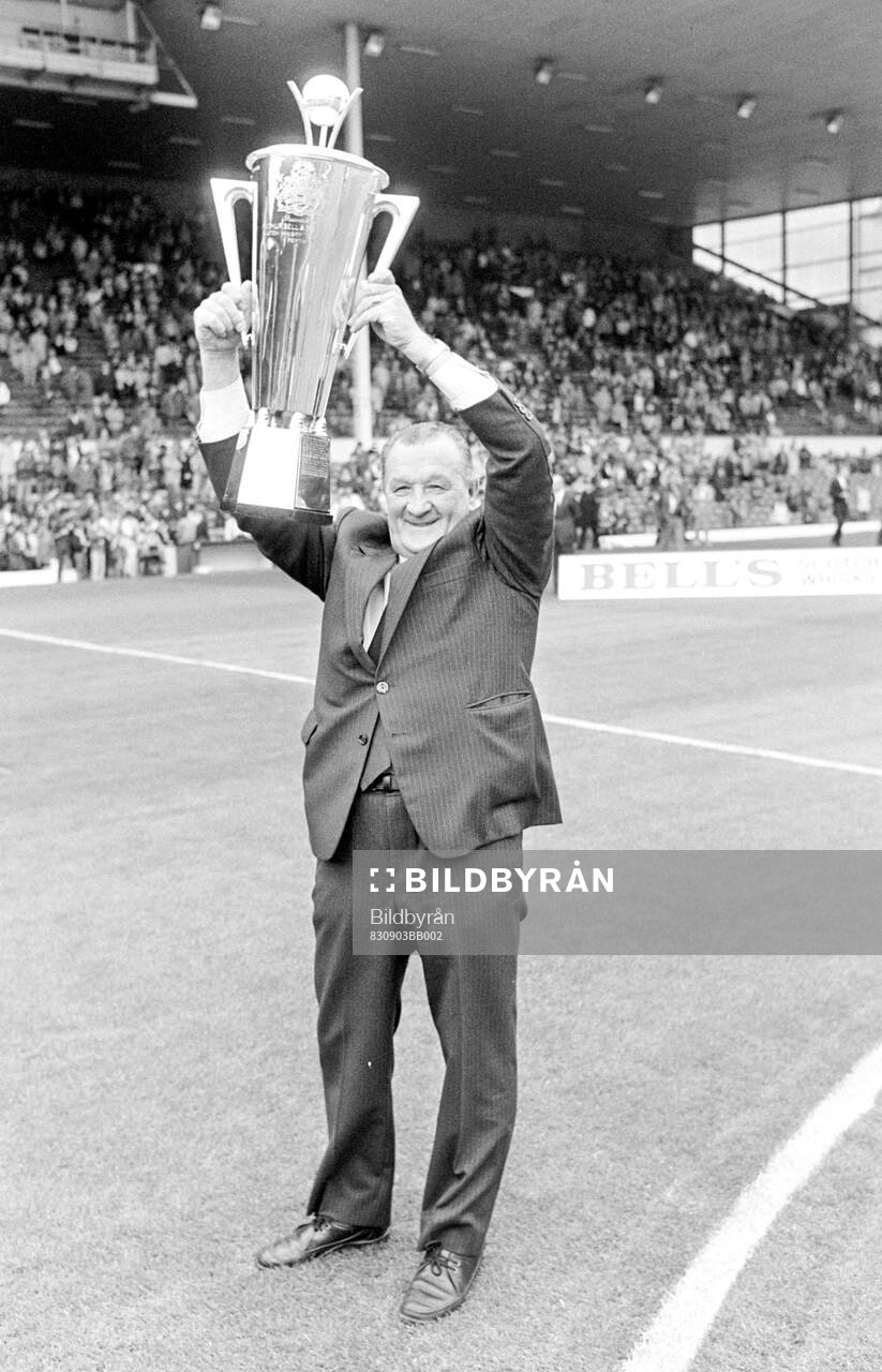 Liverpool - Nottingham Forest: Retired Liverpool manager