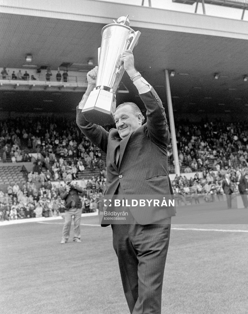 Liverpool - Nottingham Forest: Retired Liverpool manager