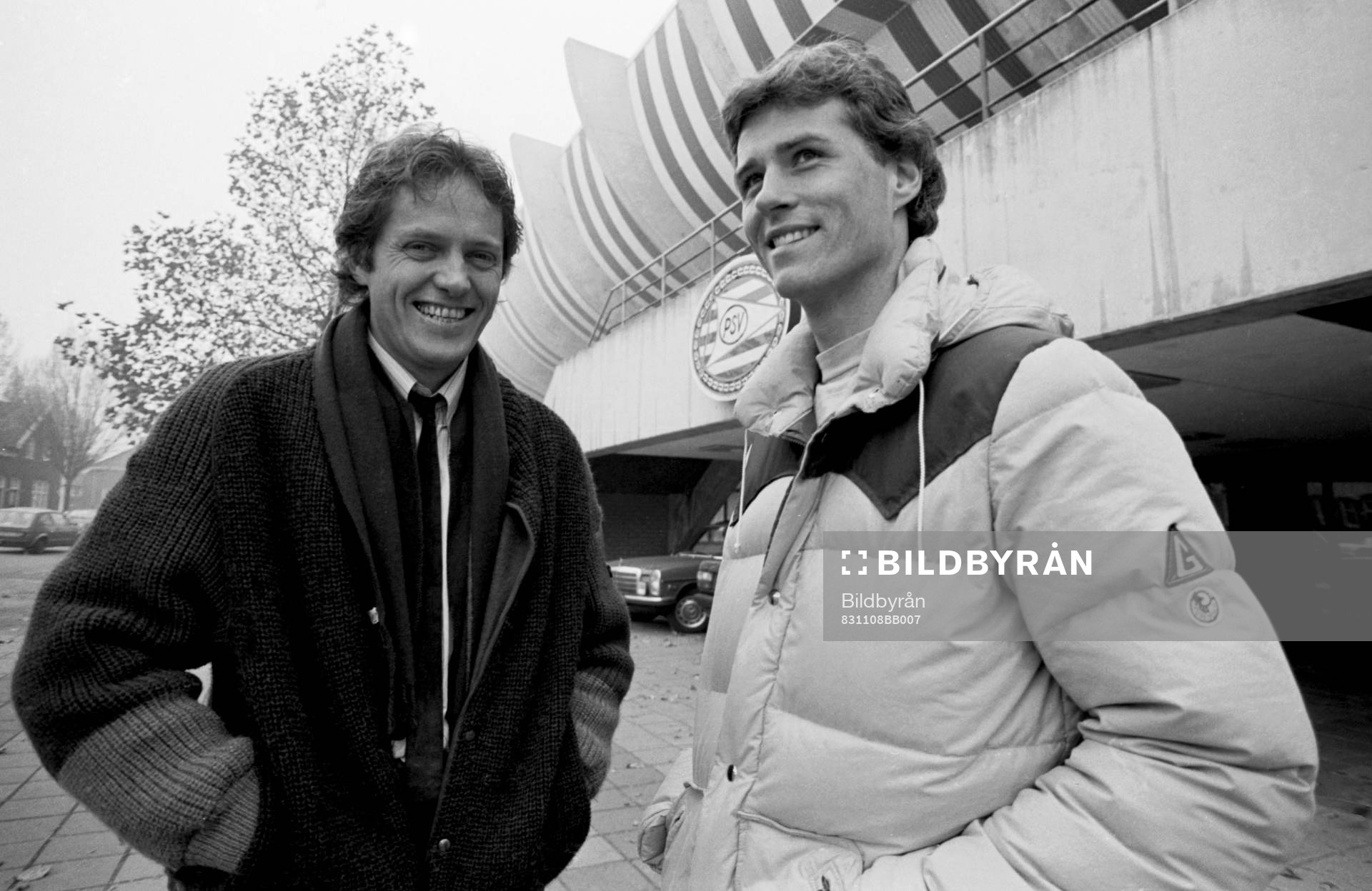Glenn Hysén, Proffsdebut, PSV Eindhoven
