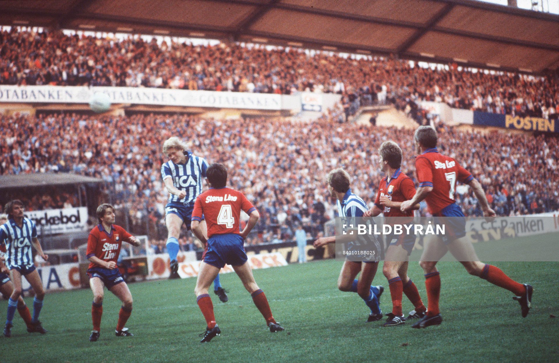  Håkan Sandberg, Göteborg nickar in 1-1 mot ÖIS.