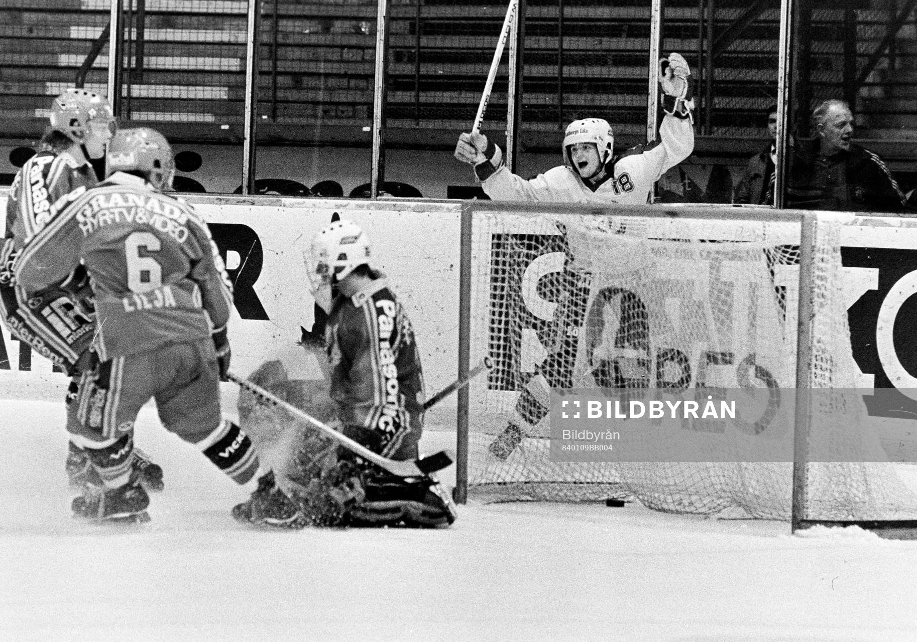 Claes-Henrik Silfver, Färjestad jublar bakom djurgårdens