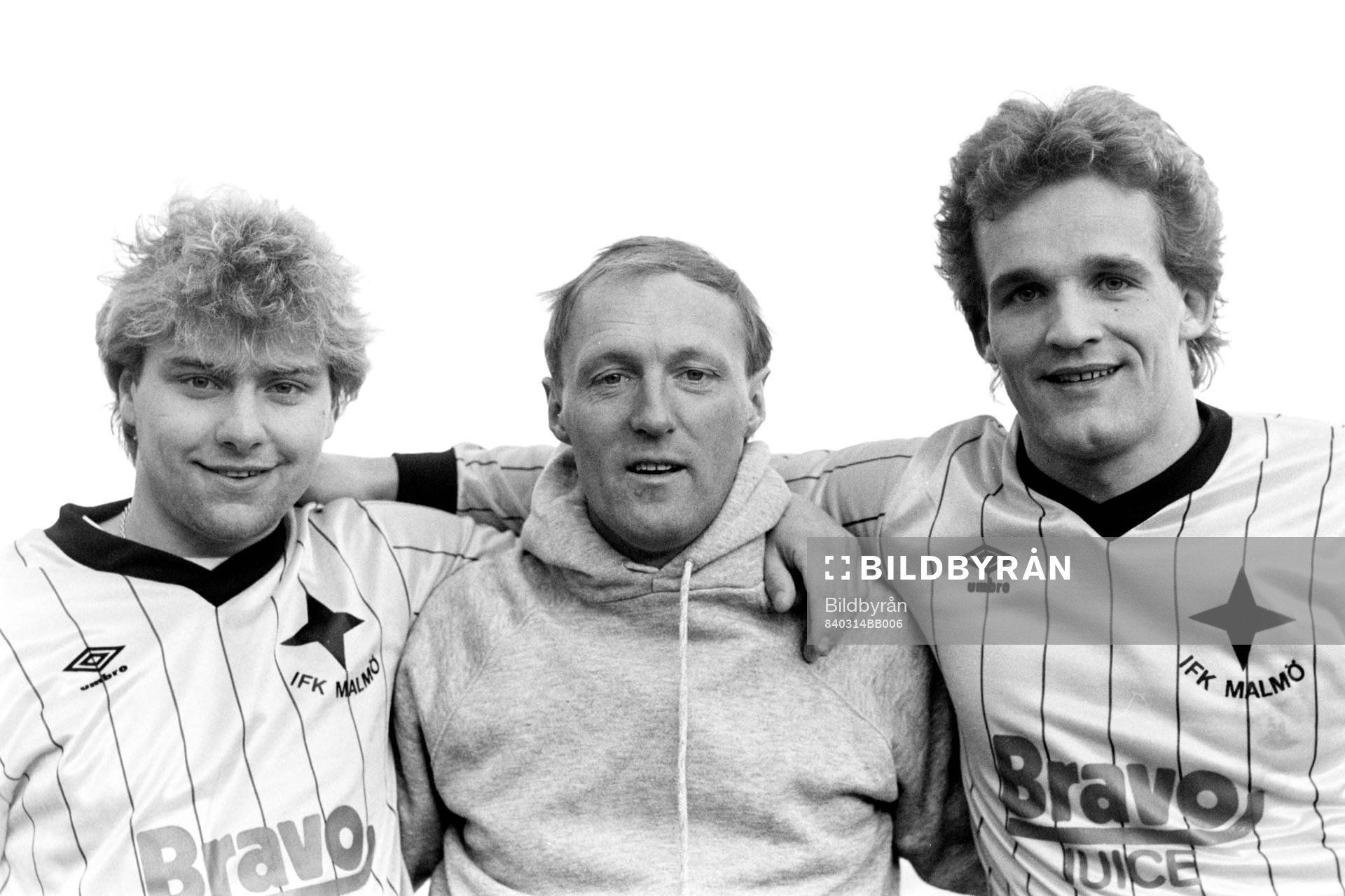 4 Fotboll, Div 2 Södra, IFK Malmö, förhands: Richard Andersson Roland Sandberg, tränare och Erkki Rytilahti.