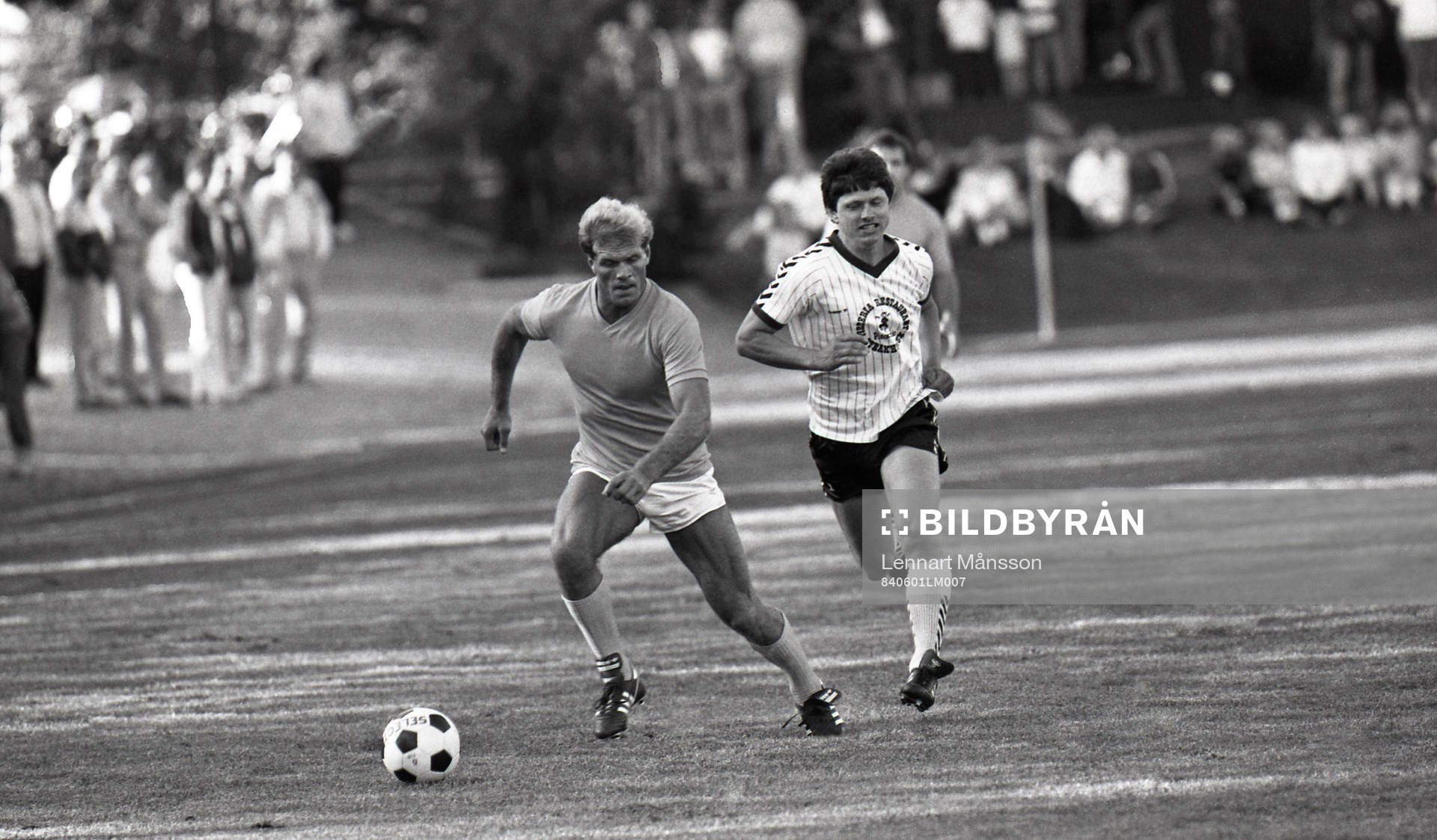 Frank Andersson jagas av Bosse Augustsson
